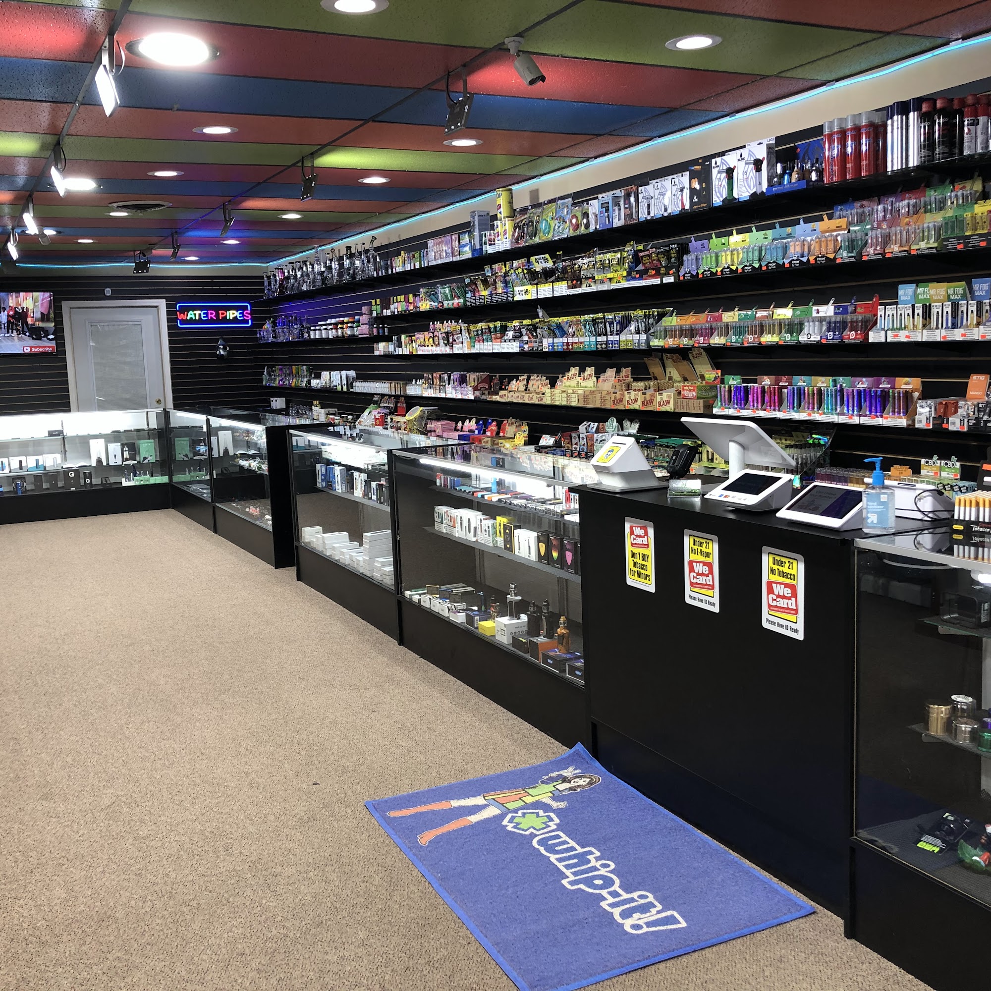 elfbar nachfüll pod läuft aus 3 Years Strong for @blazing_ape 4/20 Event , @blazing_ape ,  @metalmilitiamotorclub, @tonyski310 , #carmeet #420 #smokeshop #chicago