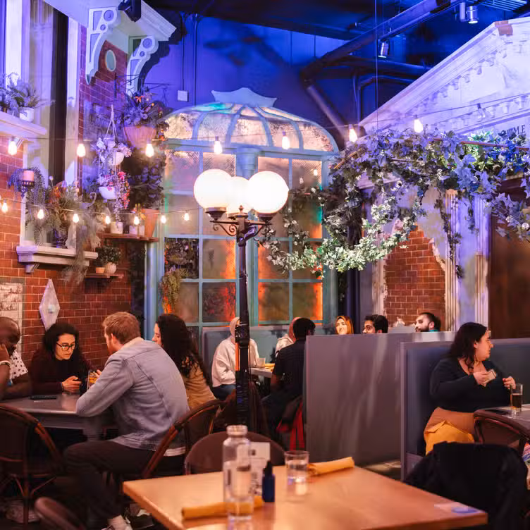 Photo credit: opentable