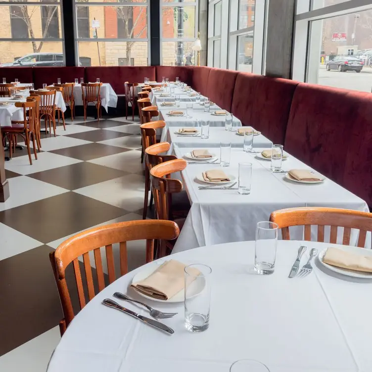 Photo credit: opentable