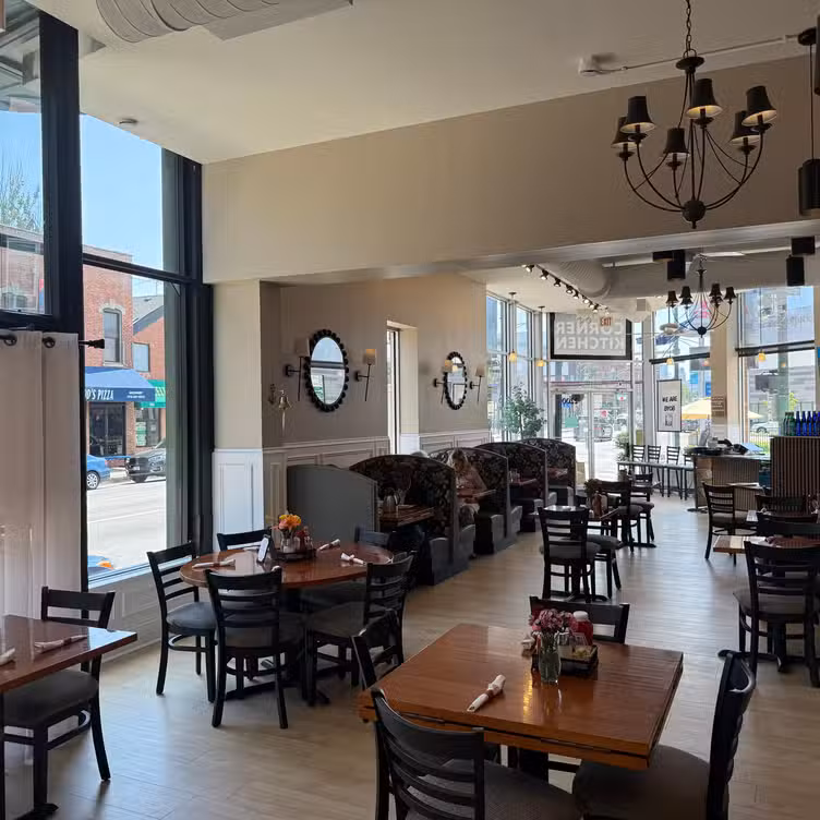 Photo credit: opentable