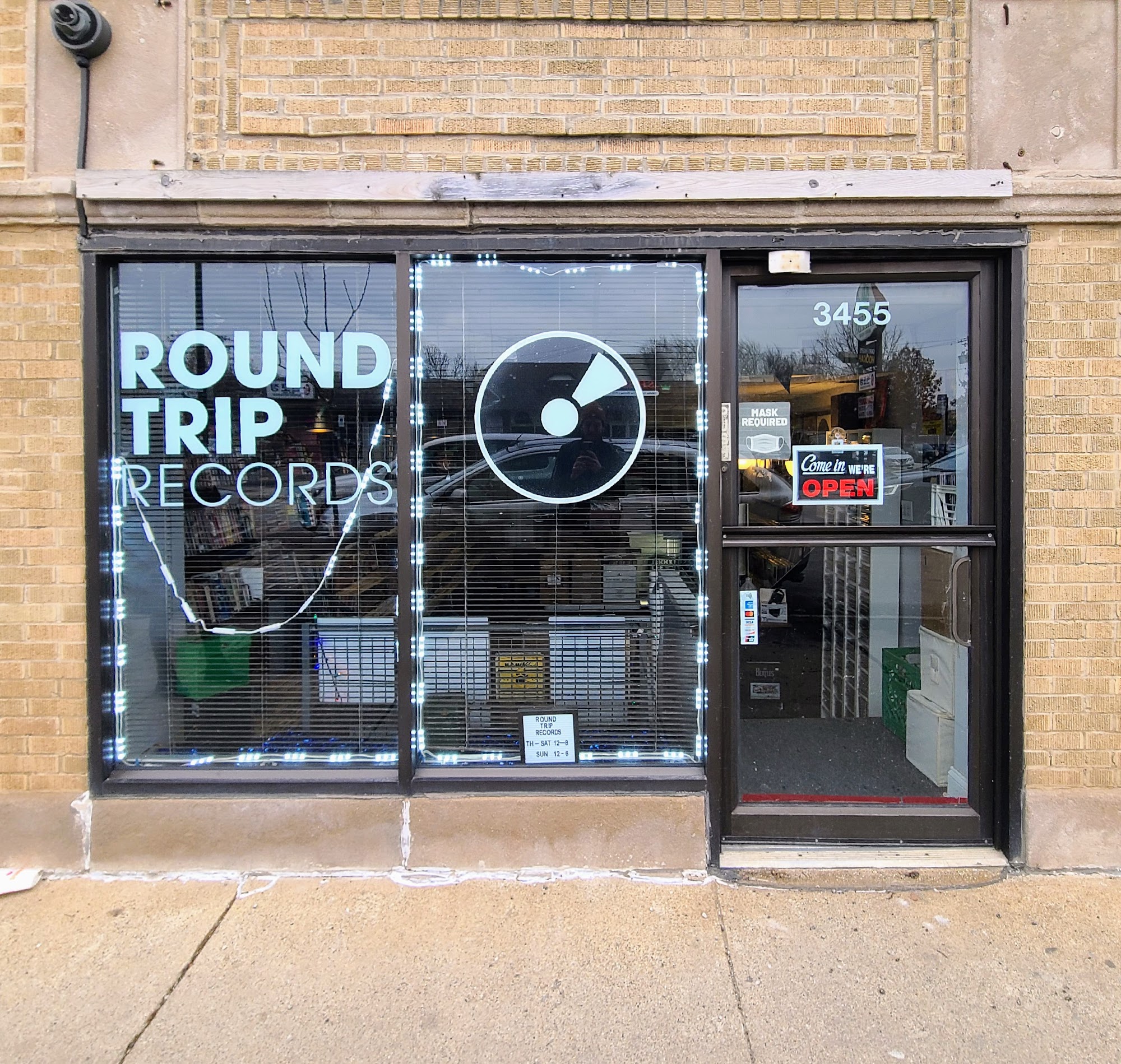 Round Trip Records 3455 W Foster Ave, Chicago Illinois 60625