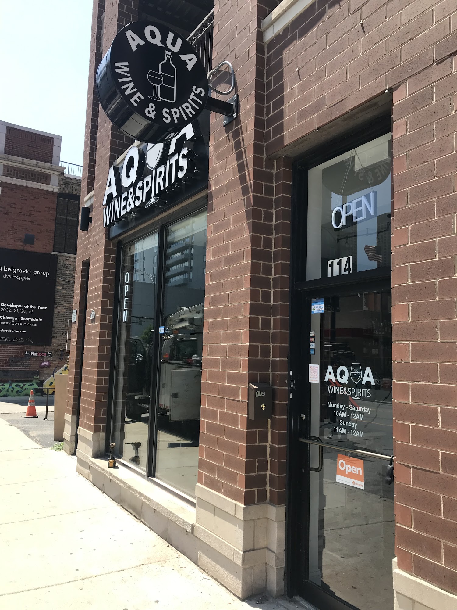 Aqua Wine & Spirits Chicago