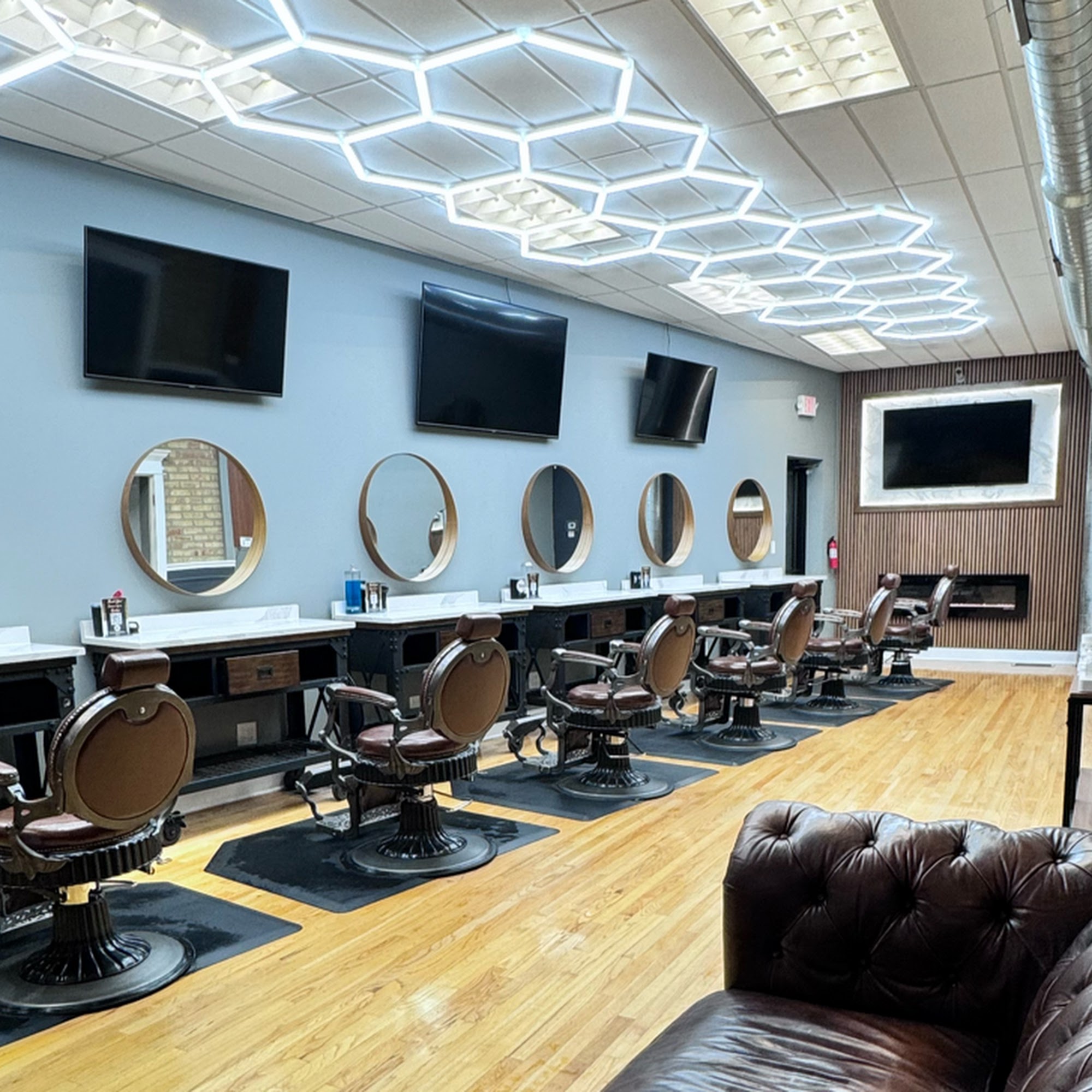 BR Barber Lounge No. 2