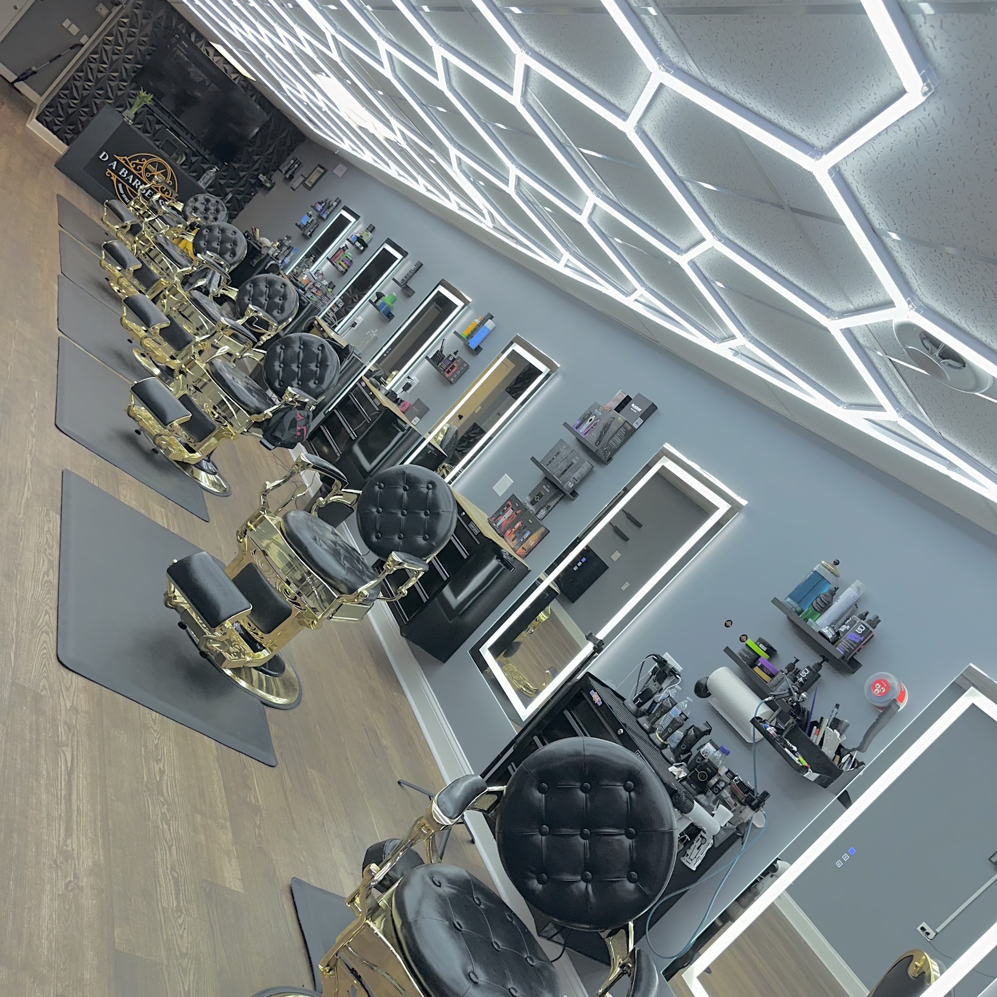 D A Barbershop 3649 W Lawrence Ave, Chicago Illinois 60625