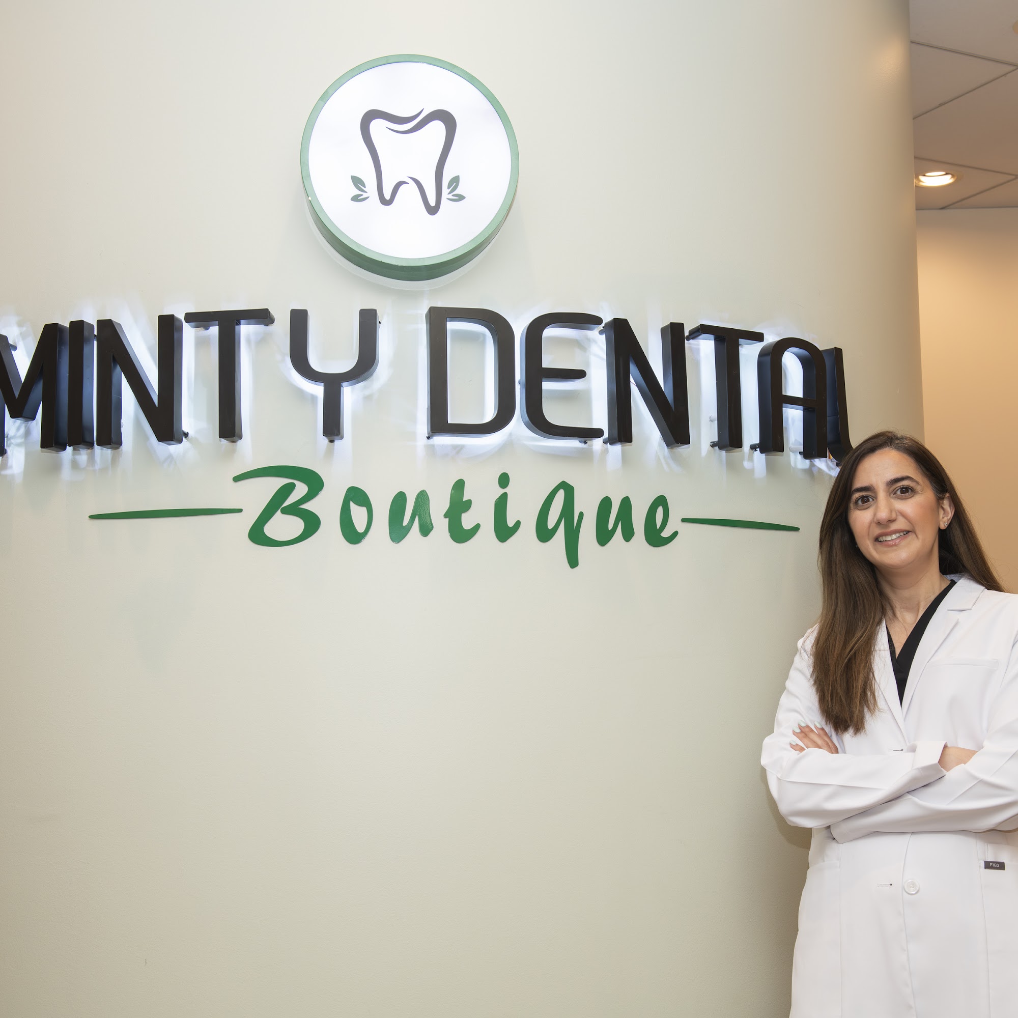 Minty Dental Boutique Chicago 4200 W Peterson Ave #136, Chicago Illinois 60646