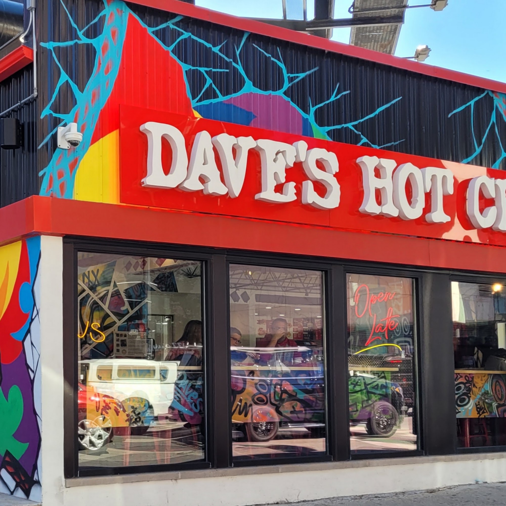 Dave’s Hot Chicken 169 W Ontario St, Chicago, IL 60654