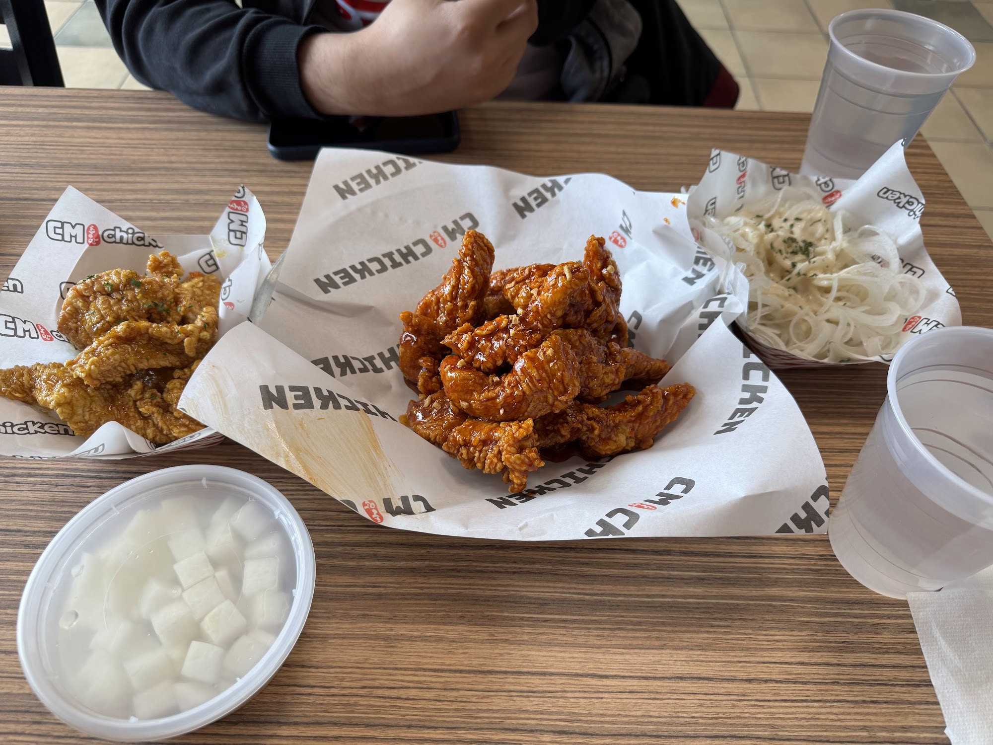 CM Chicken Kimball 3951 N Kimball Ave unit b, Chicago, IL 60618