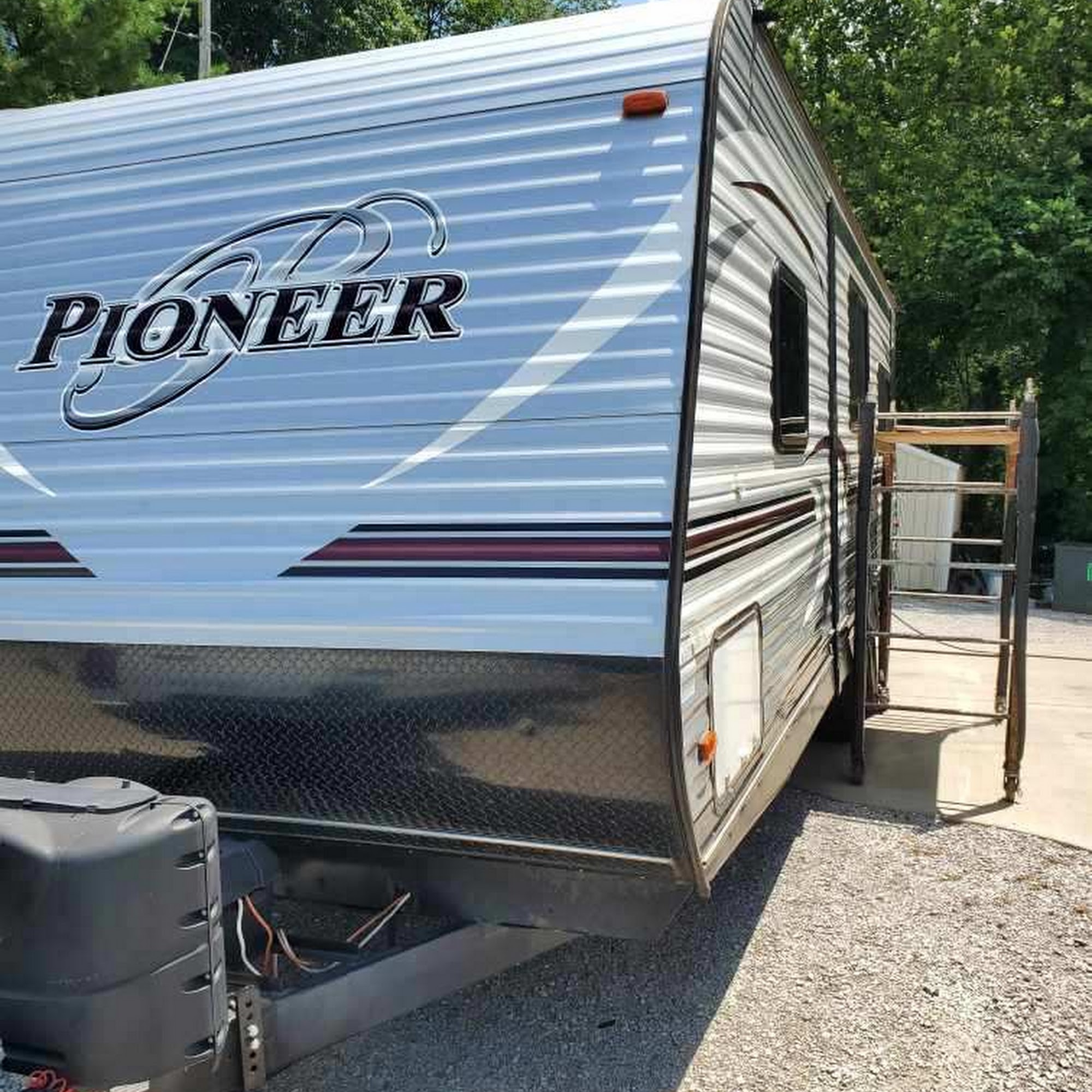 Tin Shed RV 6802 Clay School Rd, Collinsville Illinois 62234