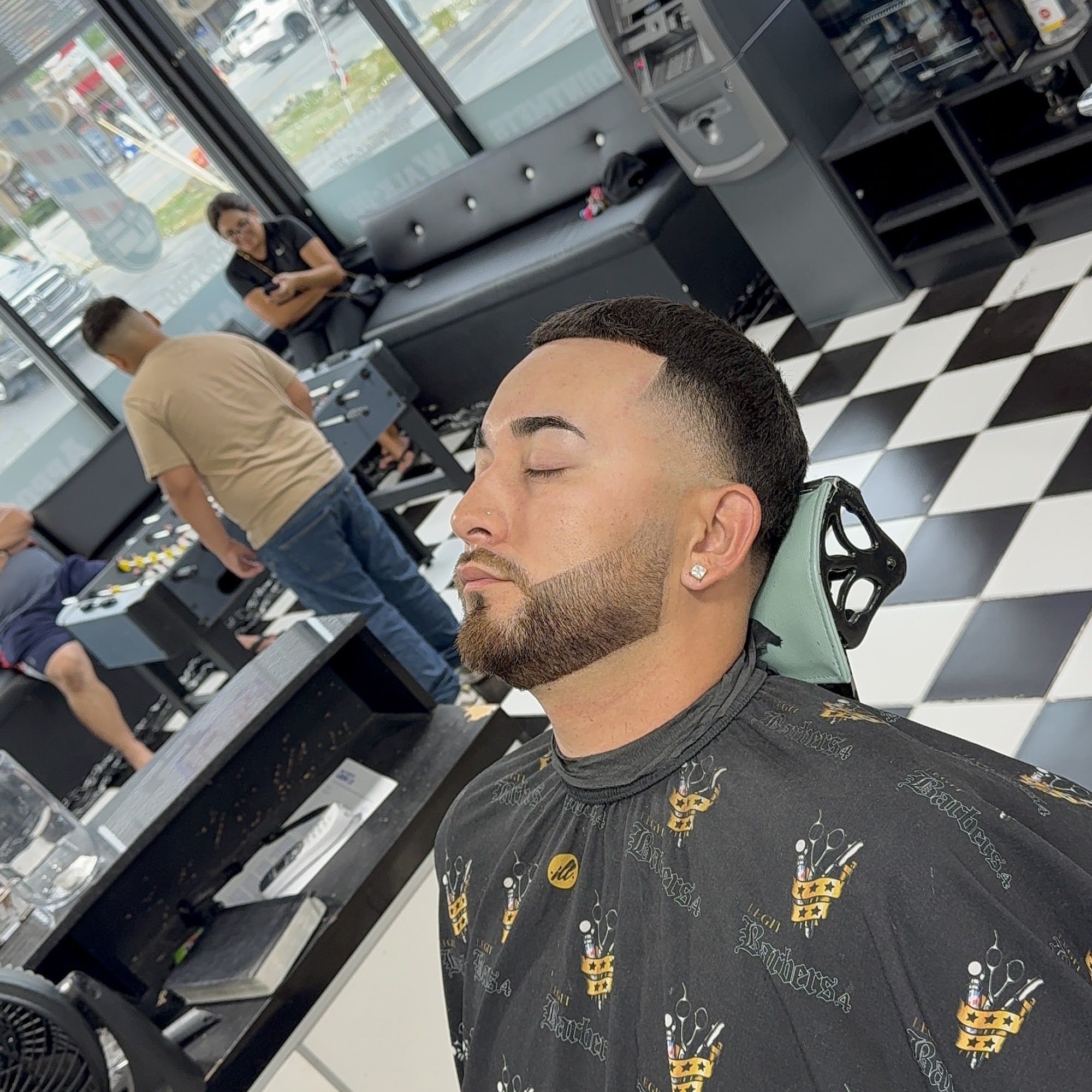 LEGIT BARBERS 4 13701 S Cicero Ave, Crestwood Illinois 60418