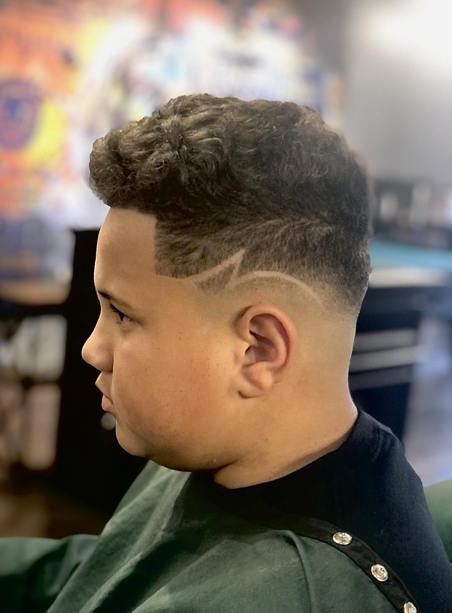 Intelligent Barber Lounge