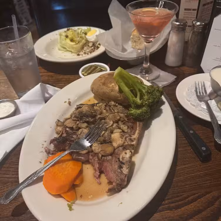 Photo credit: opentable