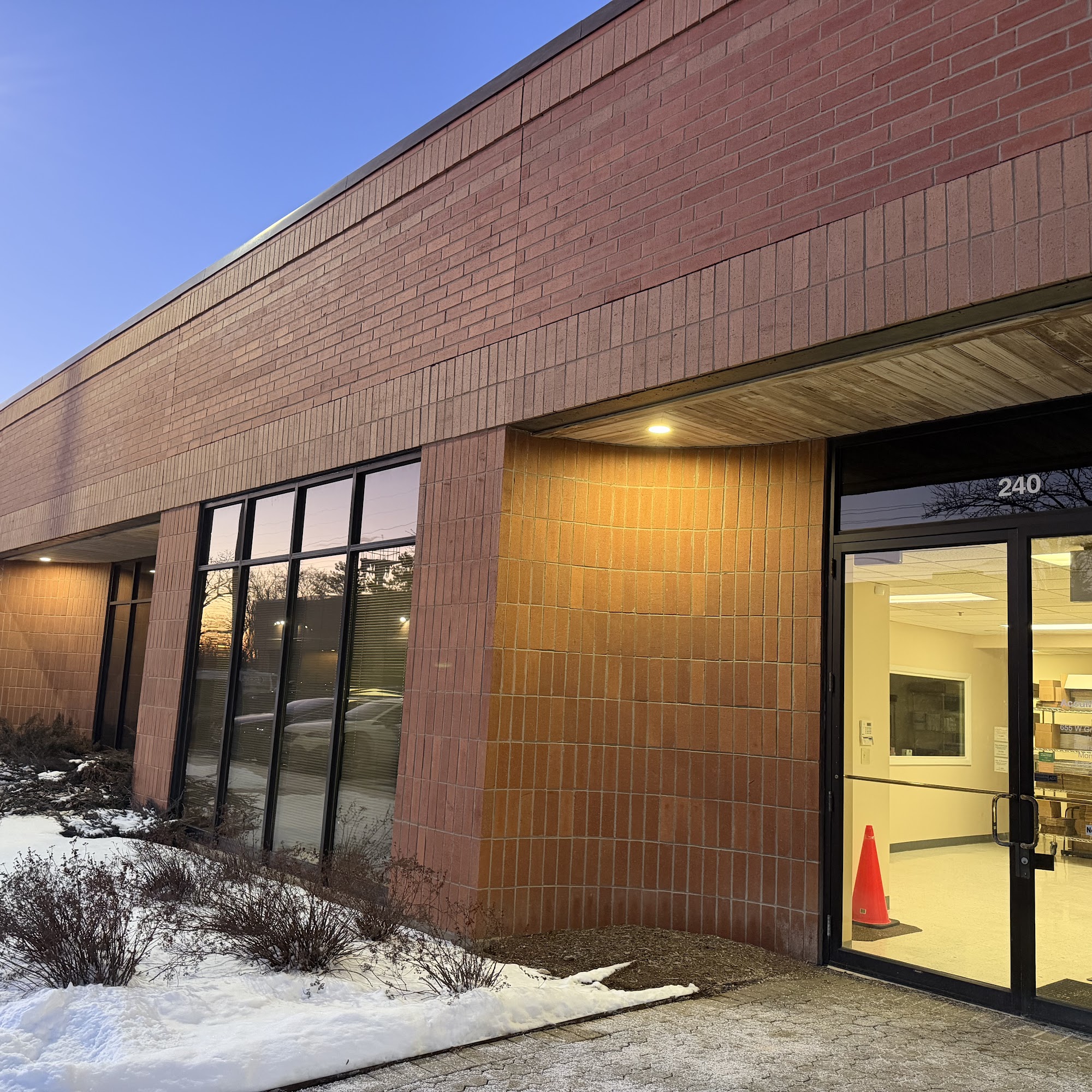 AccuMix Pharmacy Elmhurst