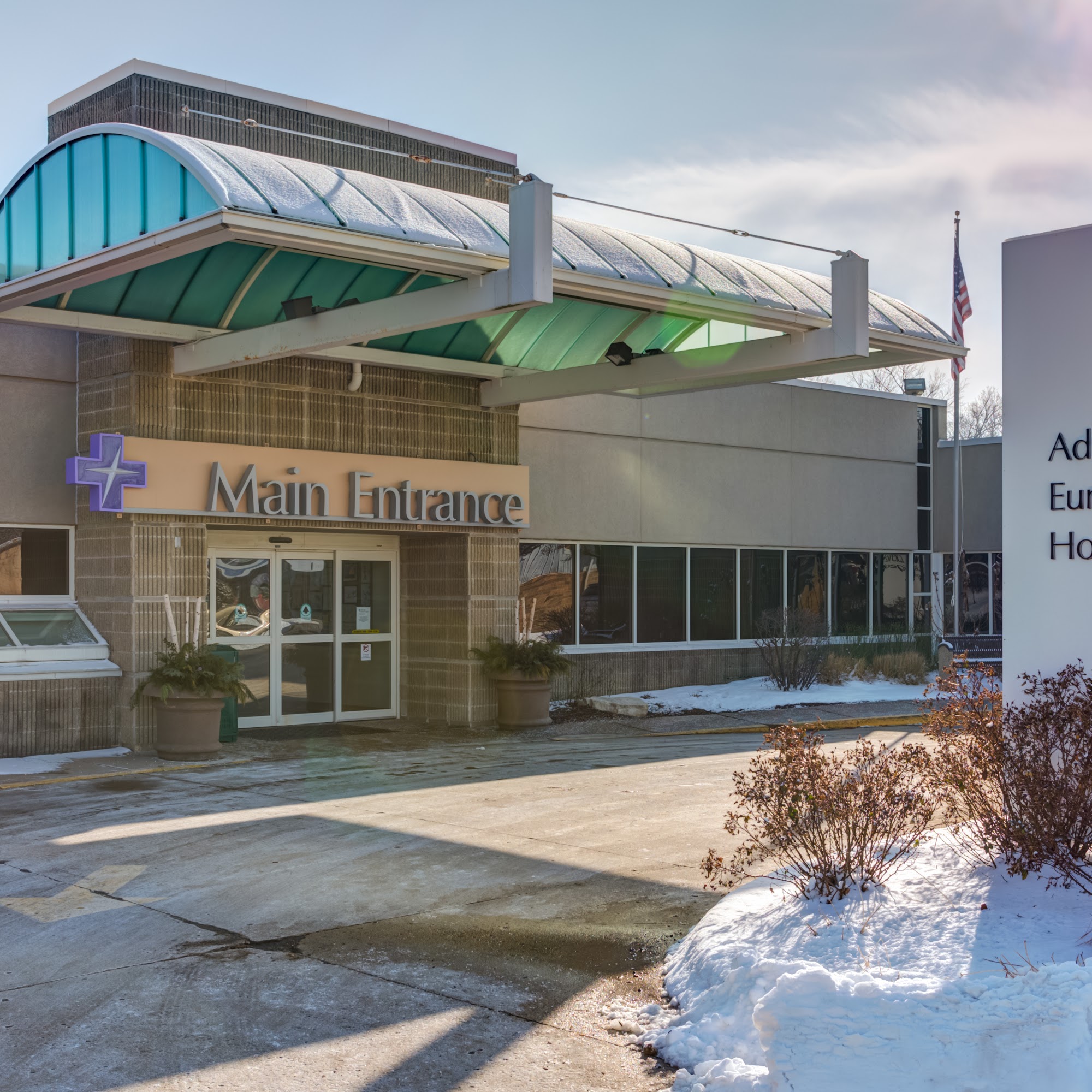 Carle Eureka Hospital 101 S Major St, Eureka Illinois 61530