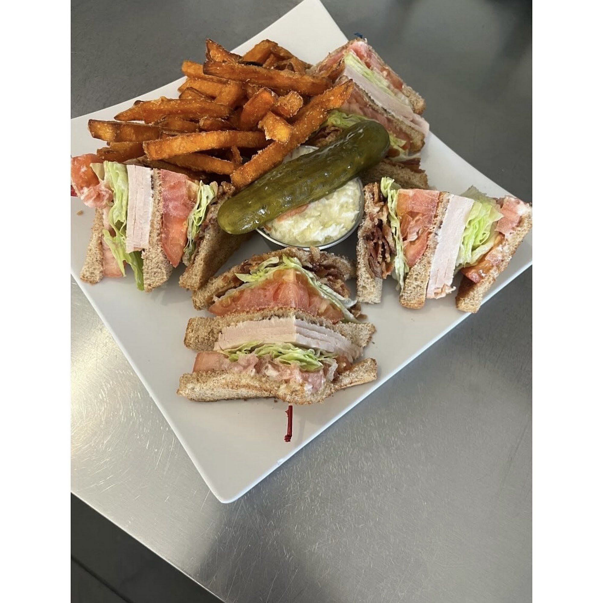 Charlie's Restaurant - Forest Park Forest Park