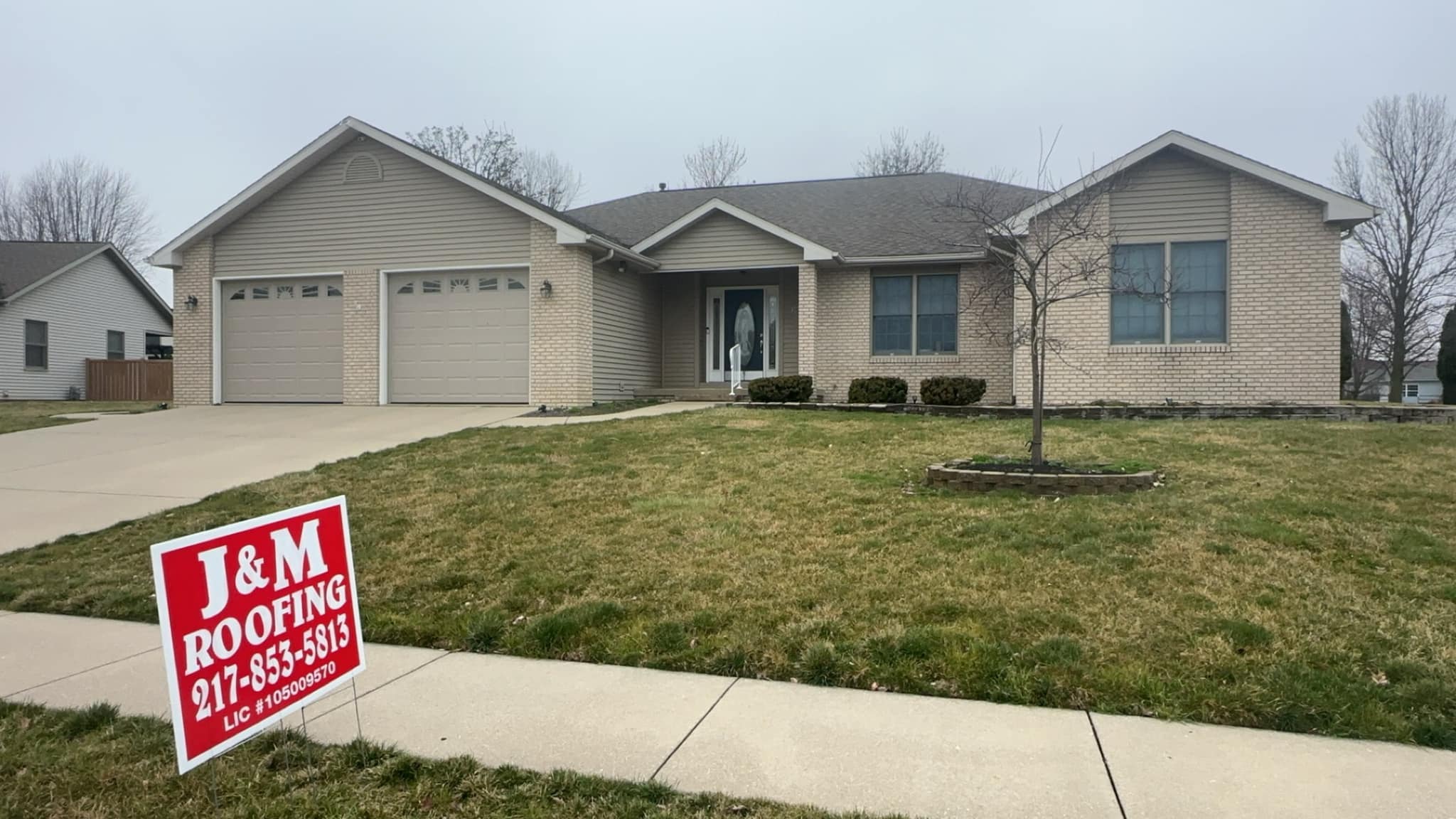 J & M Roofing