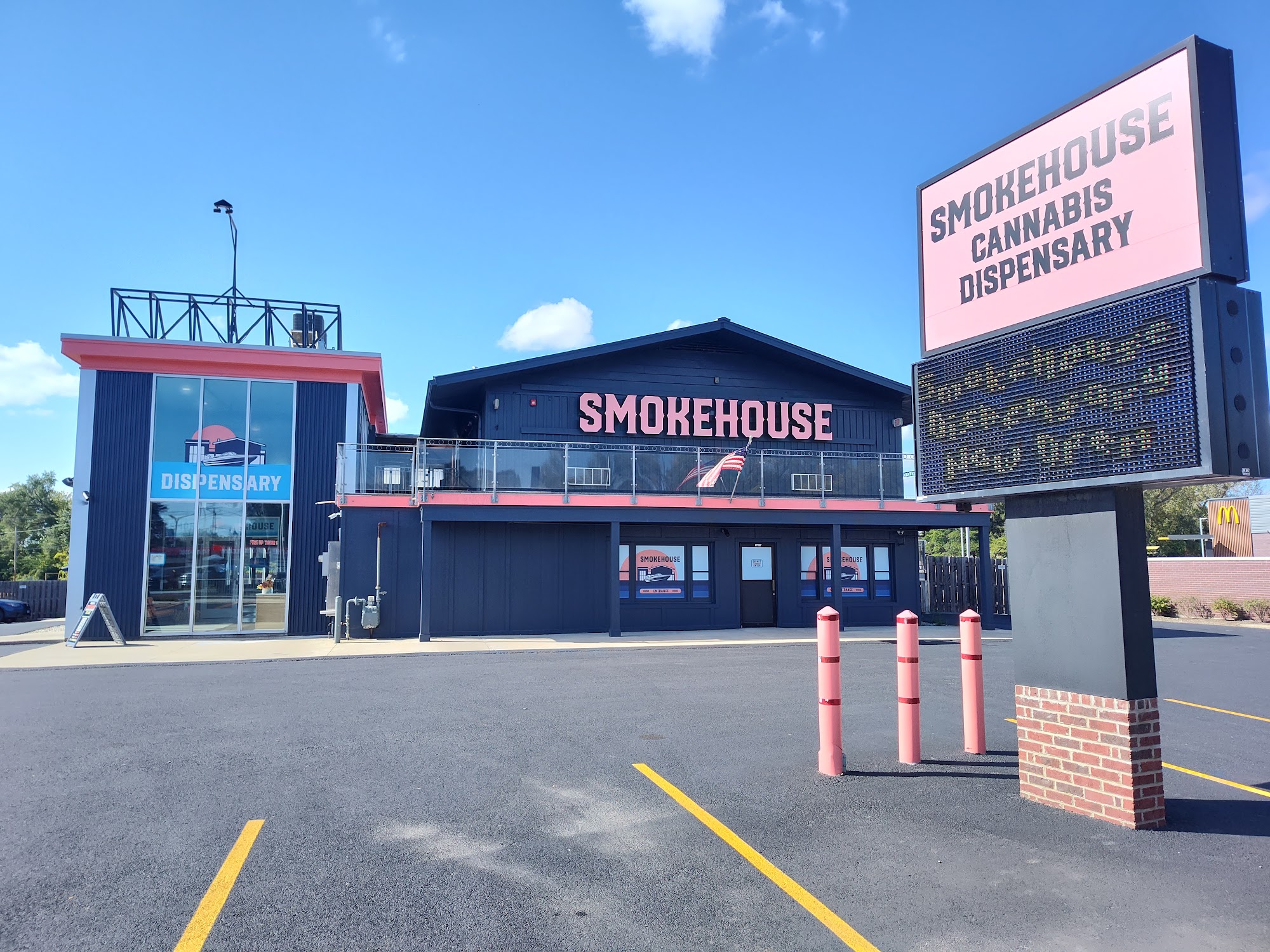 Smokehouse Dispensary Fox Lake