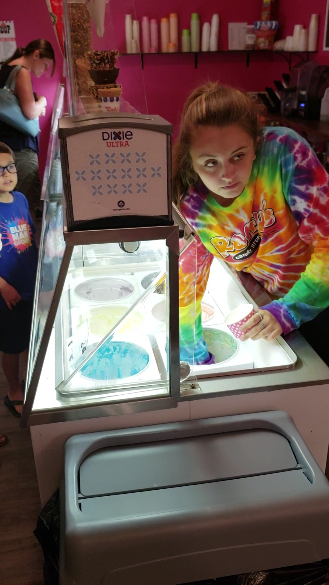 Raffy’s Candy Store (Ice Cream, Popcorn, Nuts & more) Menu