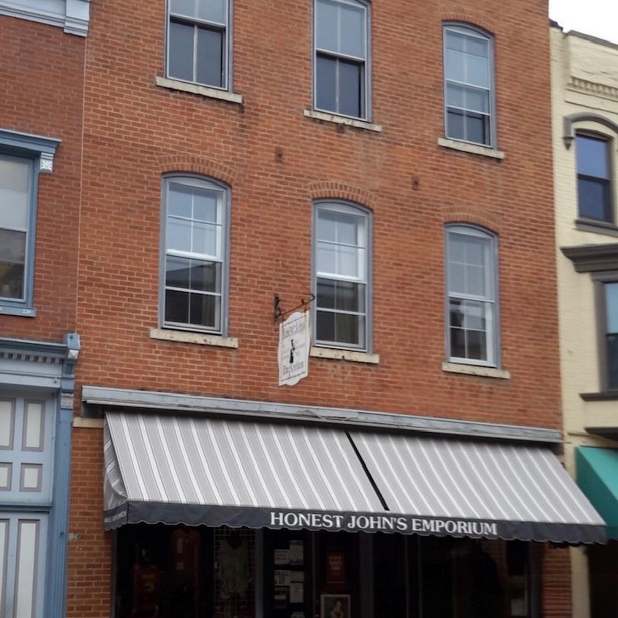 Honest John's Emporium Galena