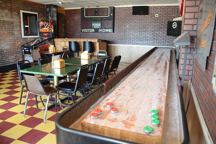 Leamen's Bar and Grill Menu