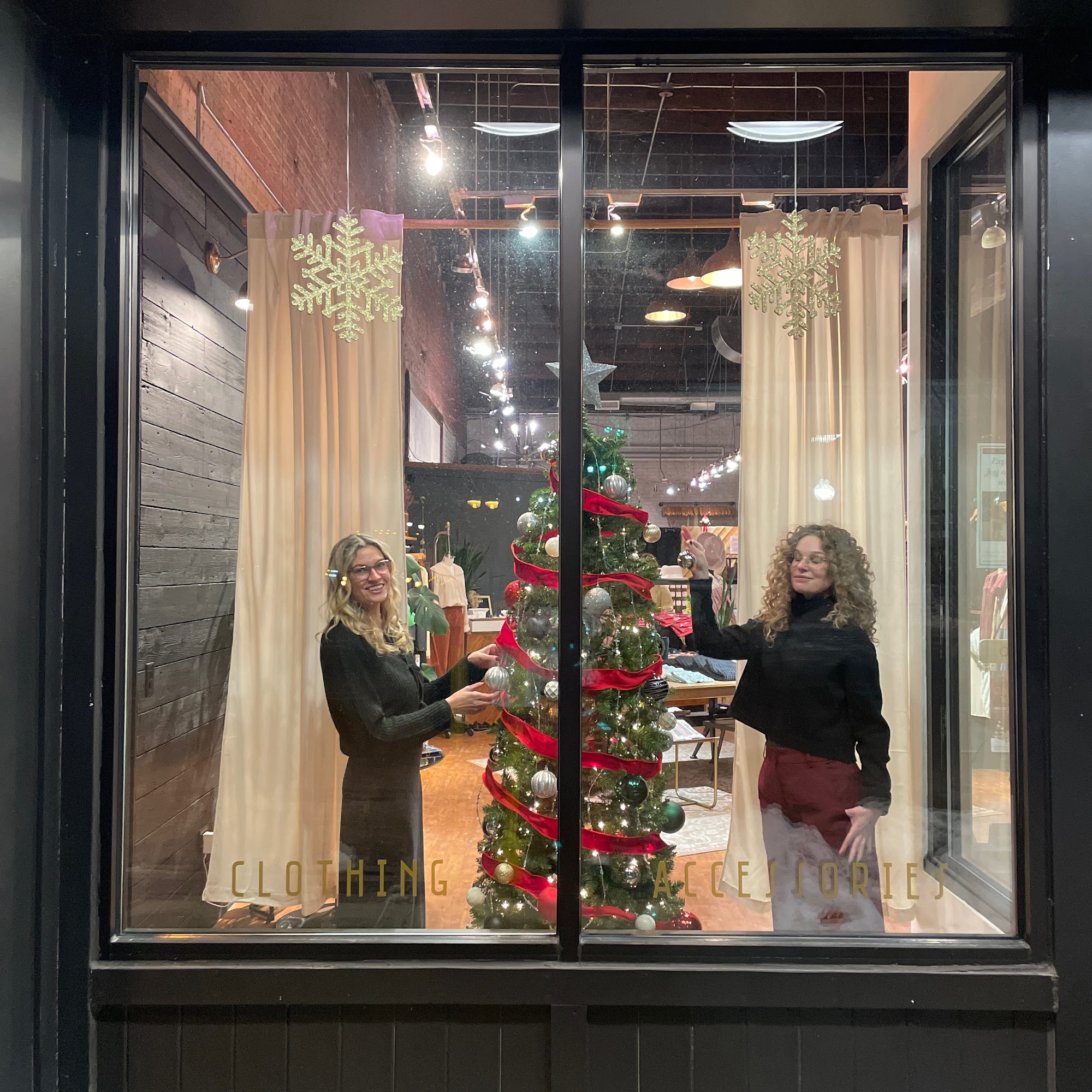 Shine over Shade Geneva