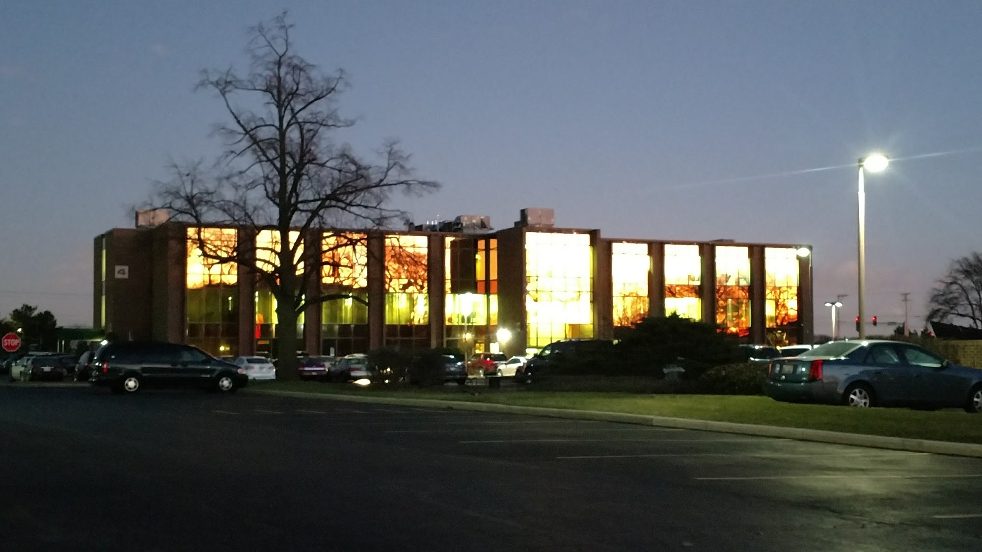 Roosevelt Glen Corporate Center Glen Ellyn