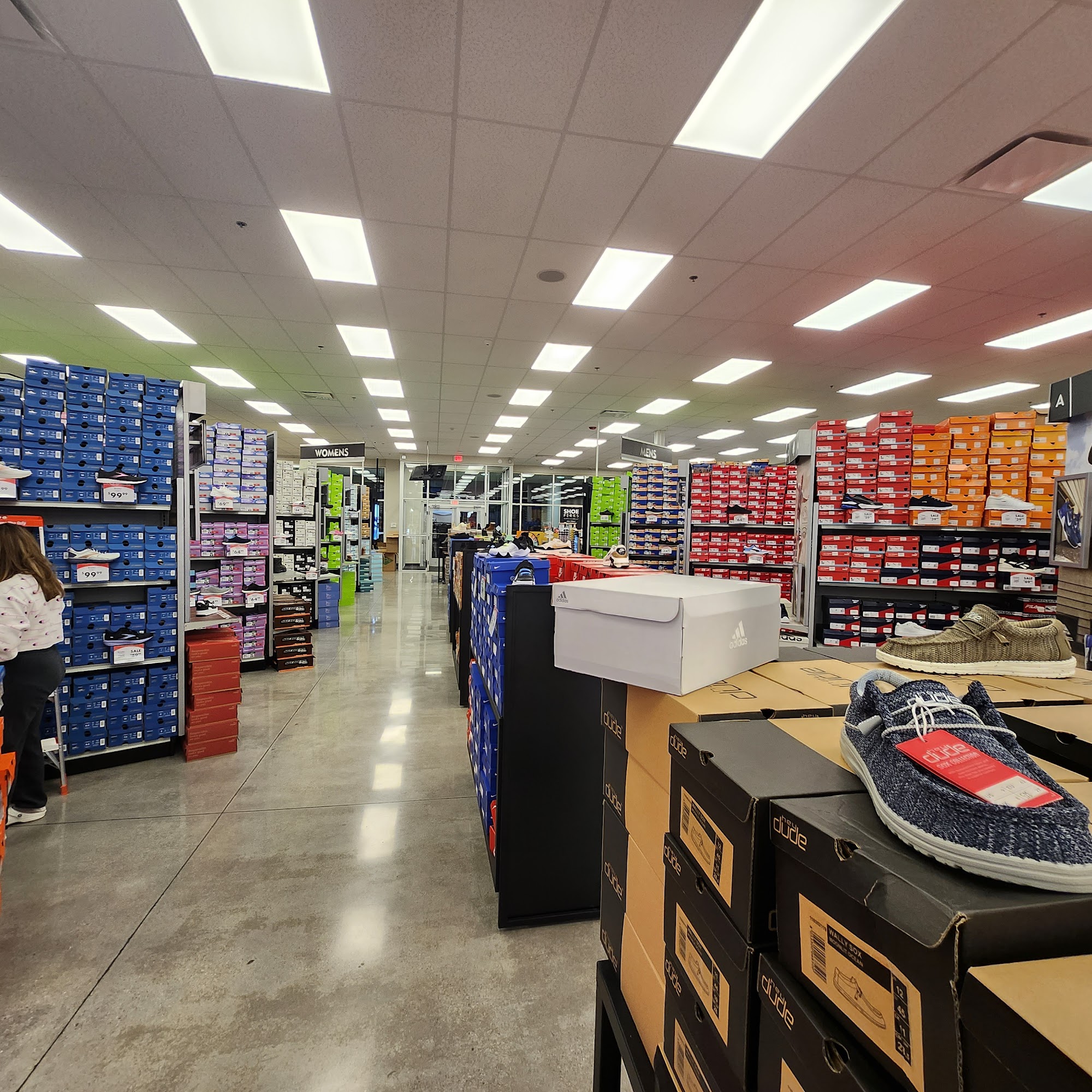 Shoe Carnival Gurnee