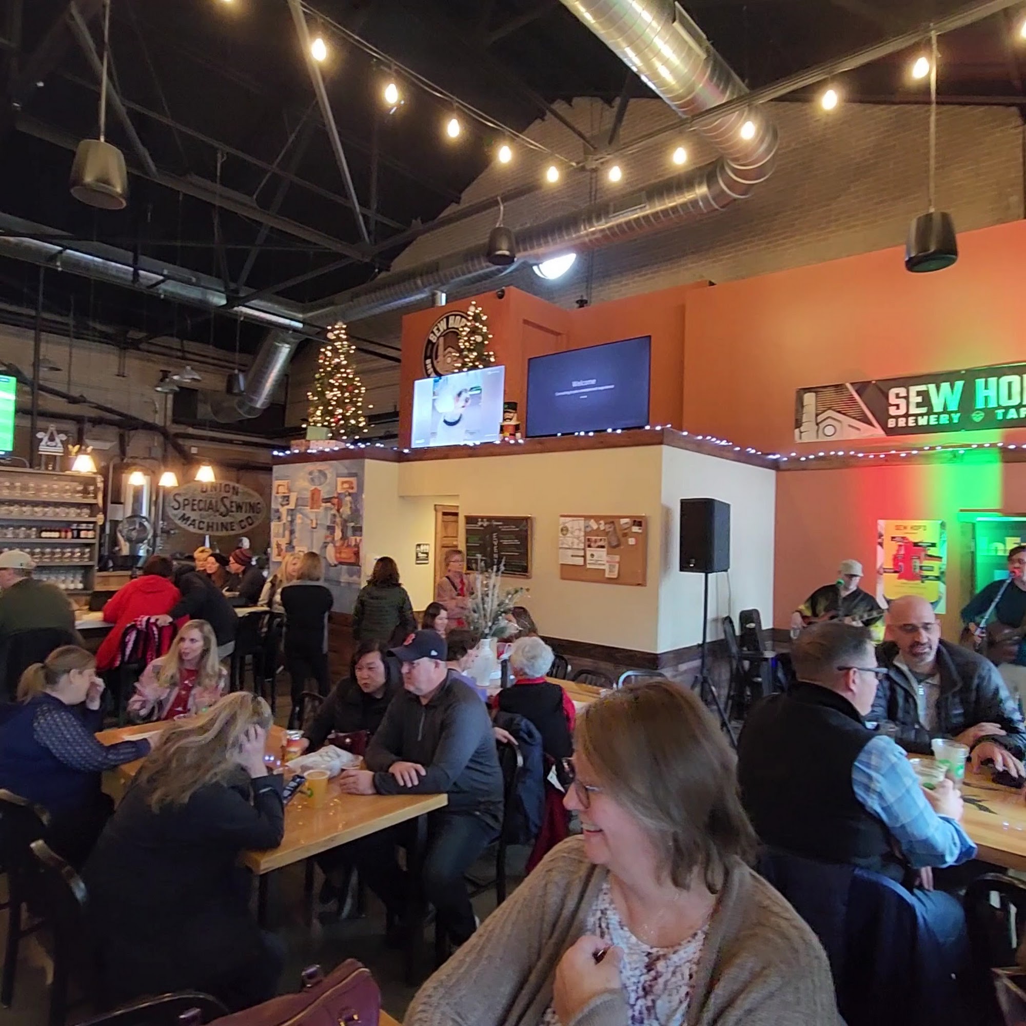 Sew Hop'd Brewery and Taproom Huntley