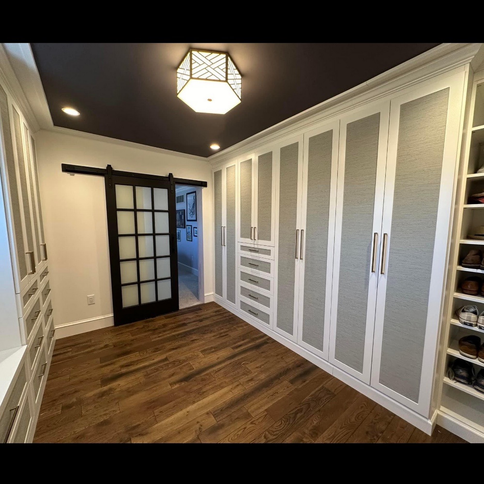 Chicago Closets