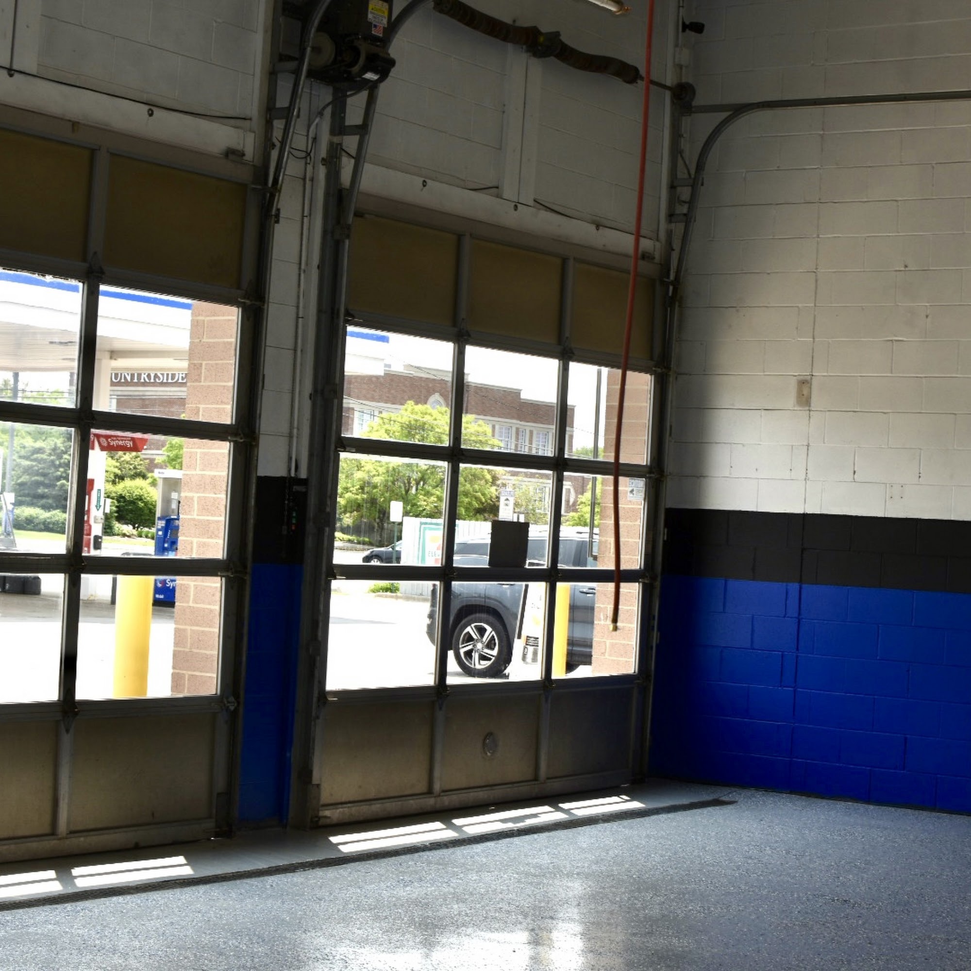 Chuck's Auto Repair Specialists Indian Head Park