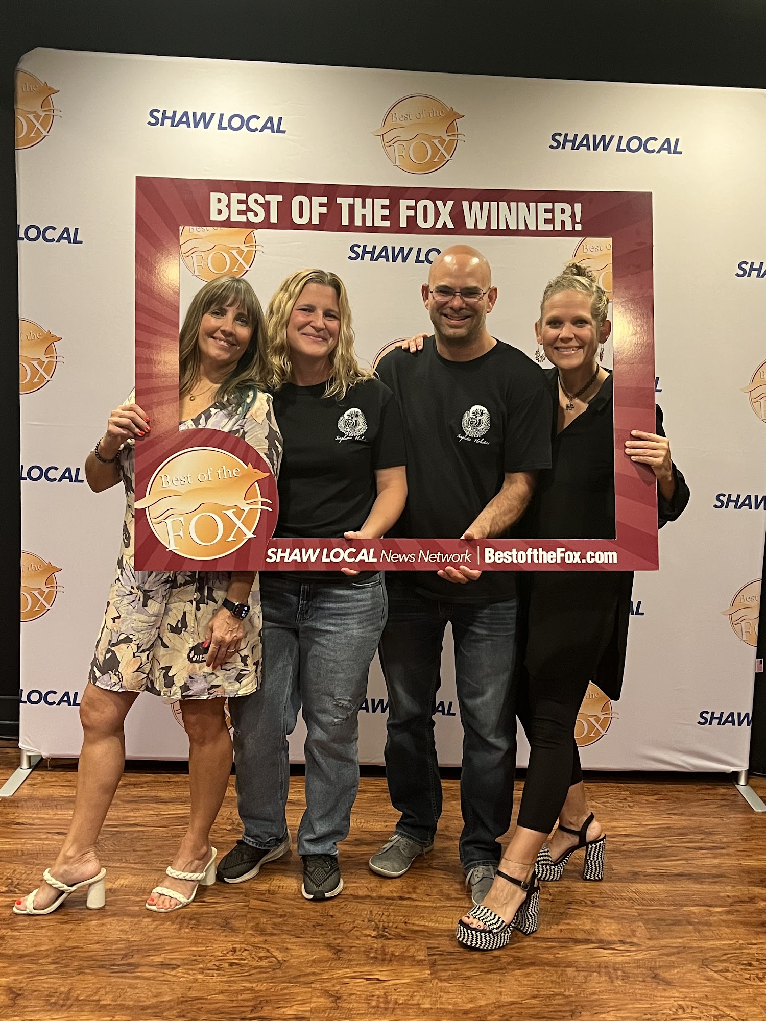 Simplistic Holistics Island Lake