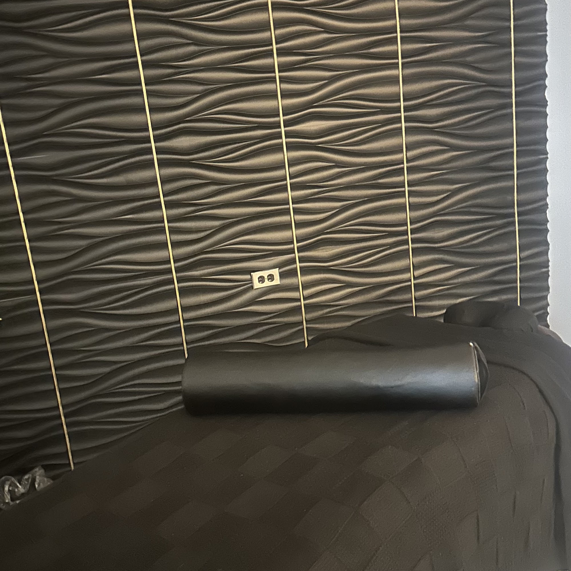 Luminous Serenity Massage 9050 W 81st St suite 108, Justice Illinois 60458