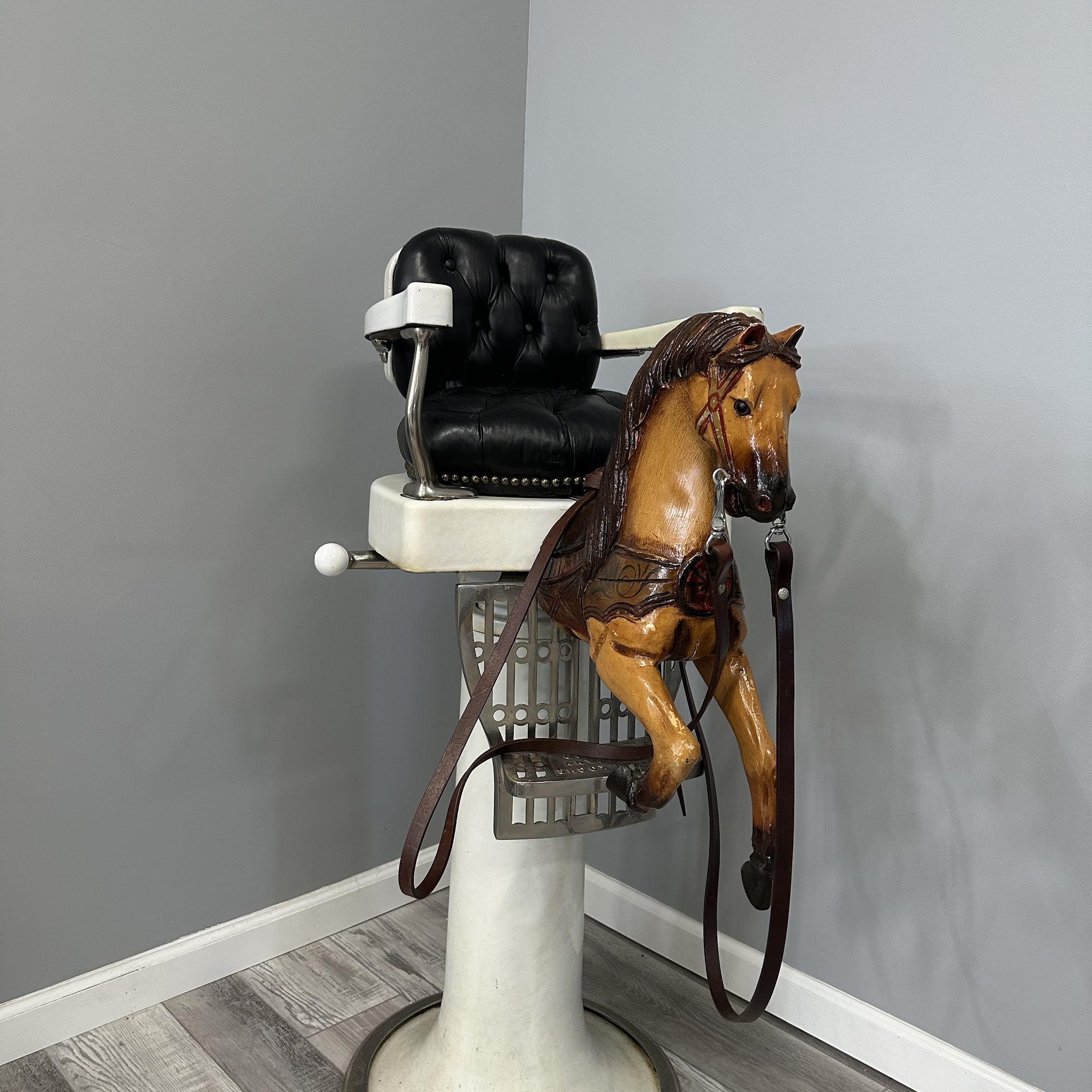 Fadez on 5th 496 N 5th Ave, Kankakee Illinois 60901