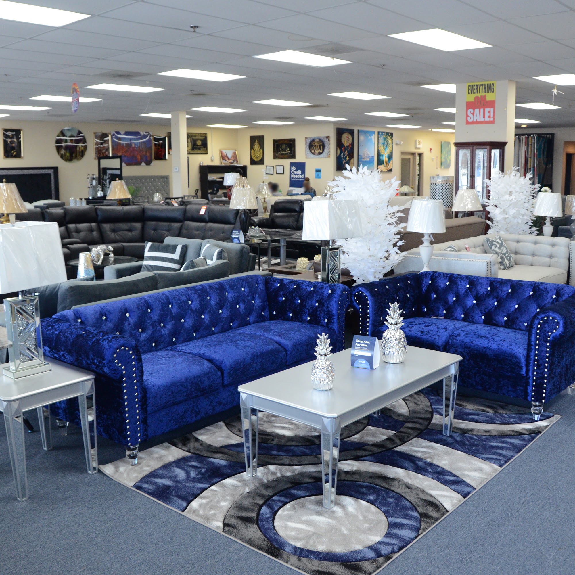 JZ Furniture Lansing