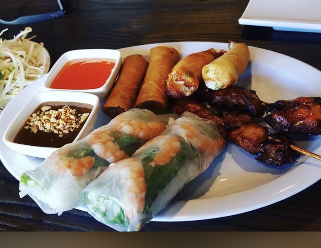 Viet Taste Libertyville (Phở House And Banh Mi Baguette ) Libertyville