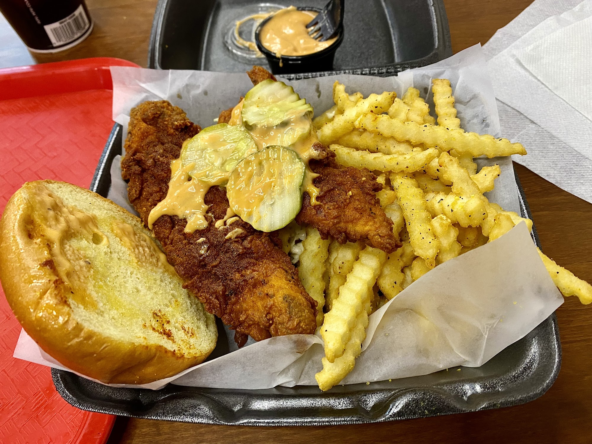 Byrd's Hot Chicken Lombard