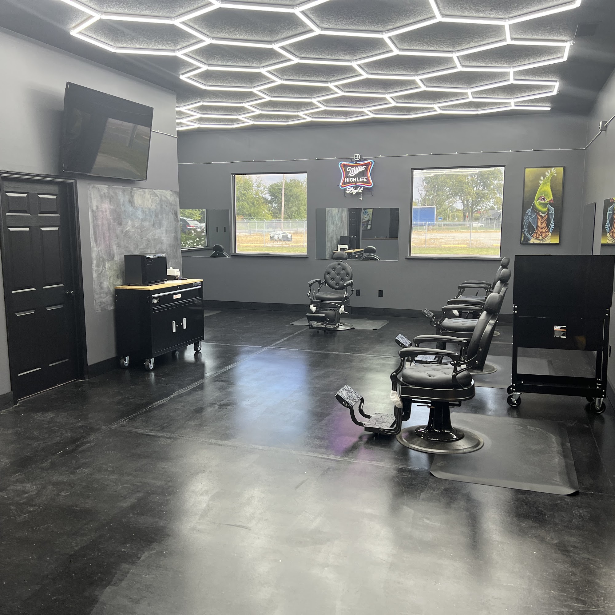 36 & Salem Barber Company