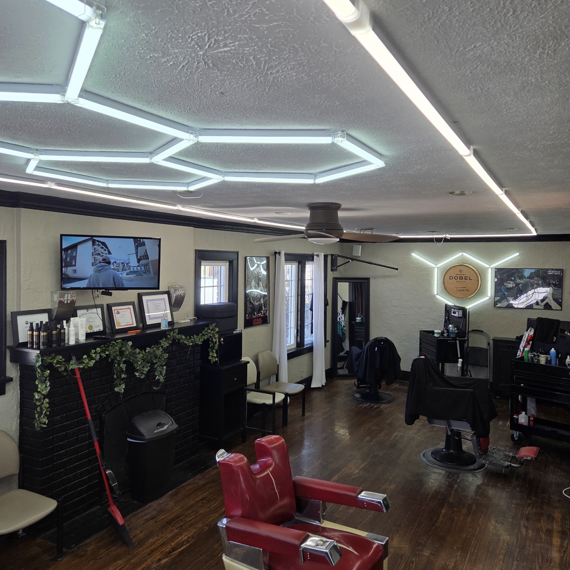 Next Level barbershop 5013 N 2nd St, Loves Park Illinois 61111
