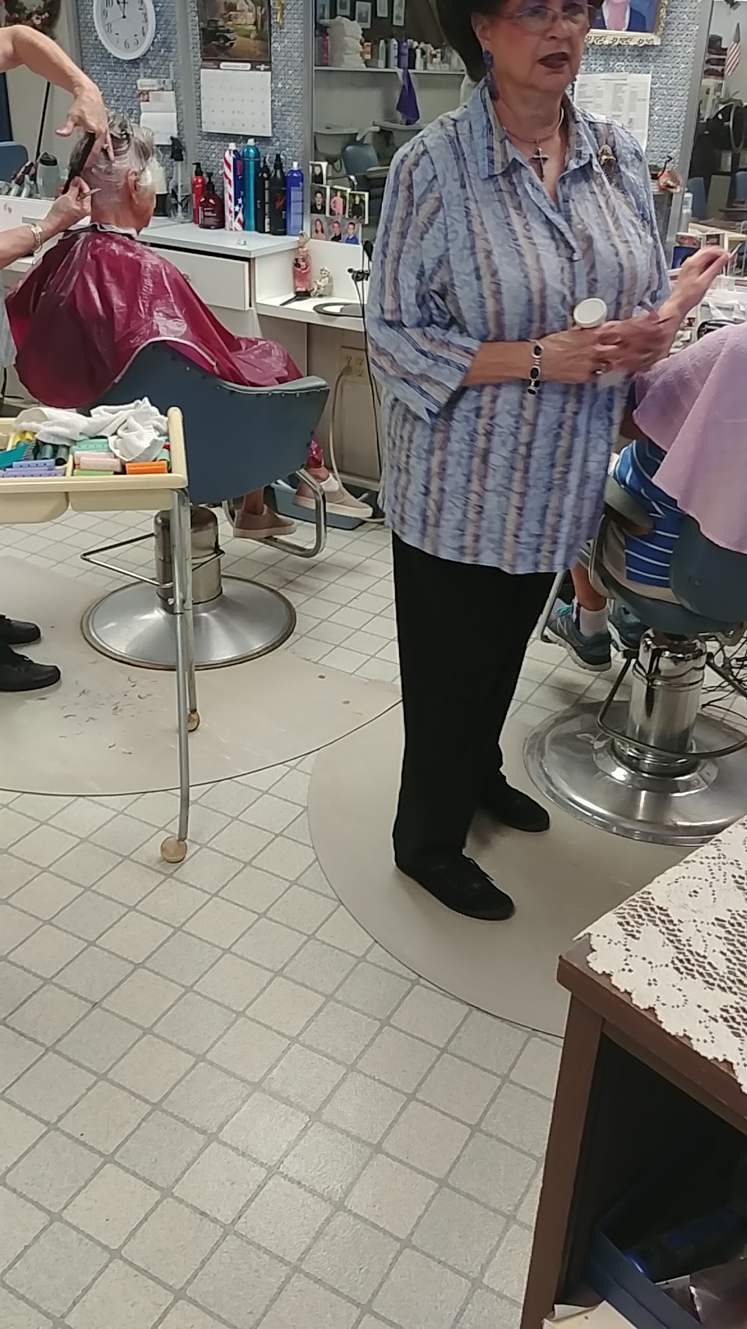 Donna Mae's Beauty Salon