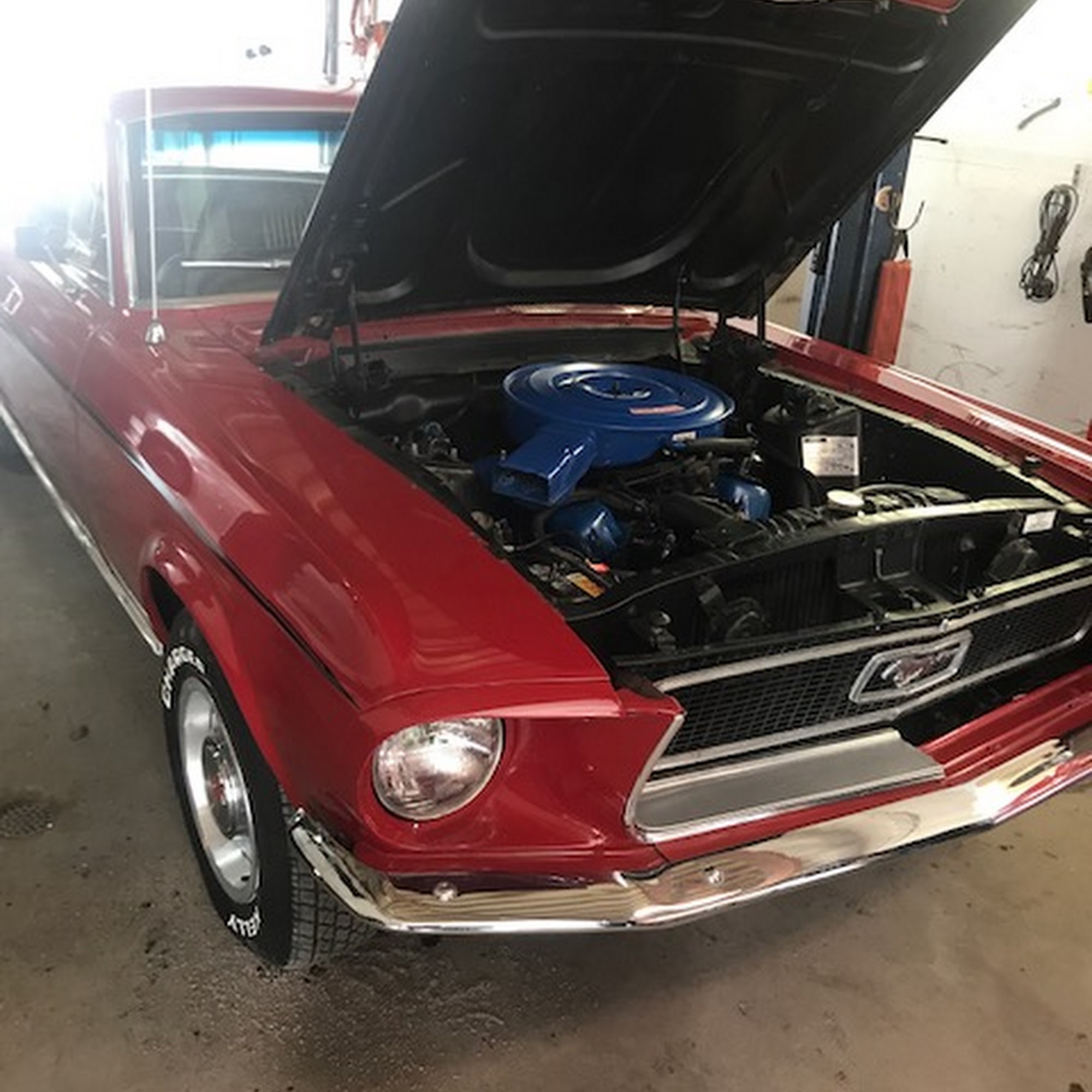 Carl's Garage McHenry