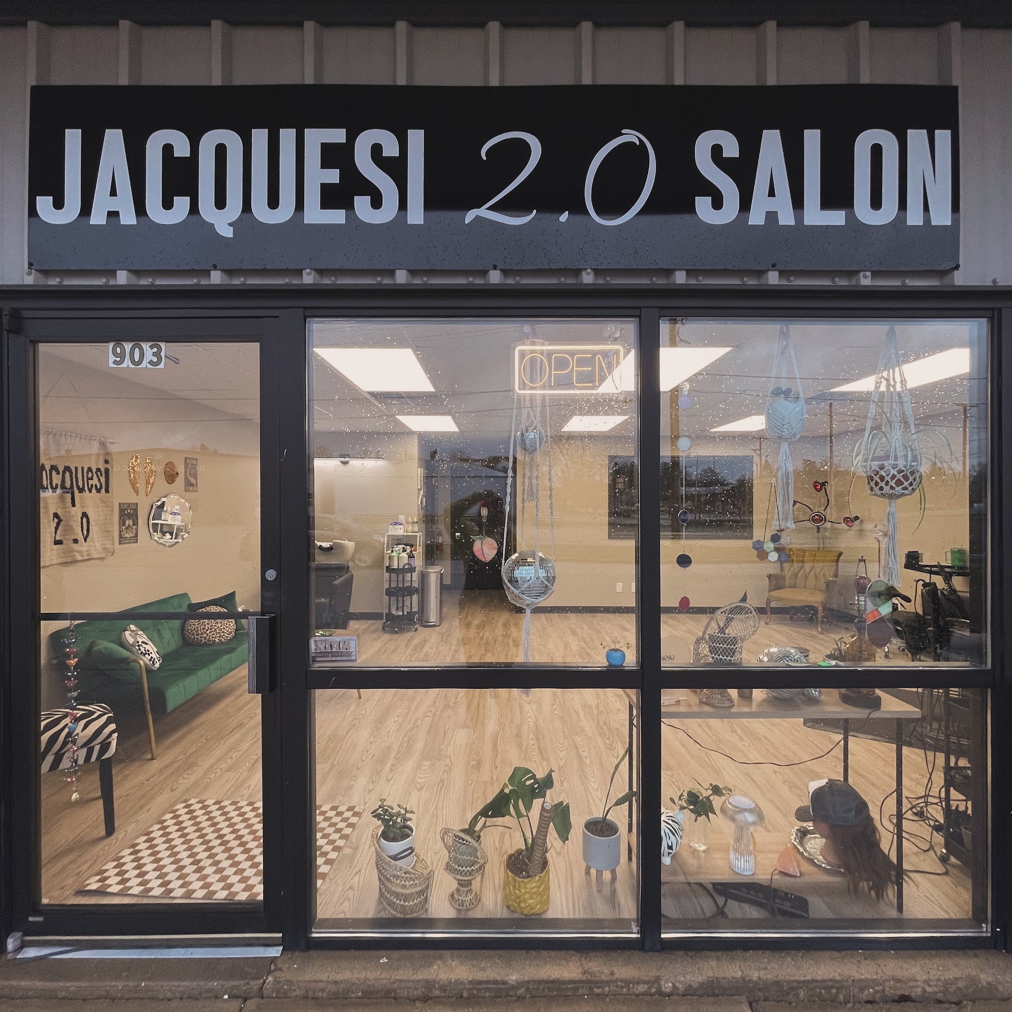 Jacquesi2.0 Salon 903 Main St, Mendota Illinois 61342