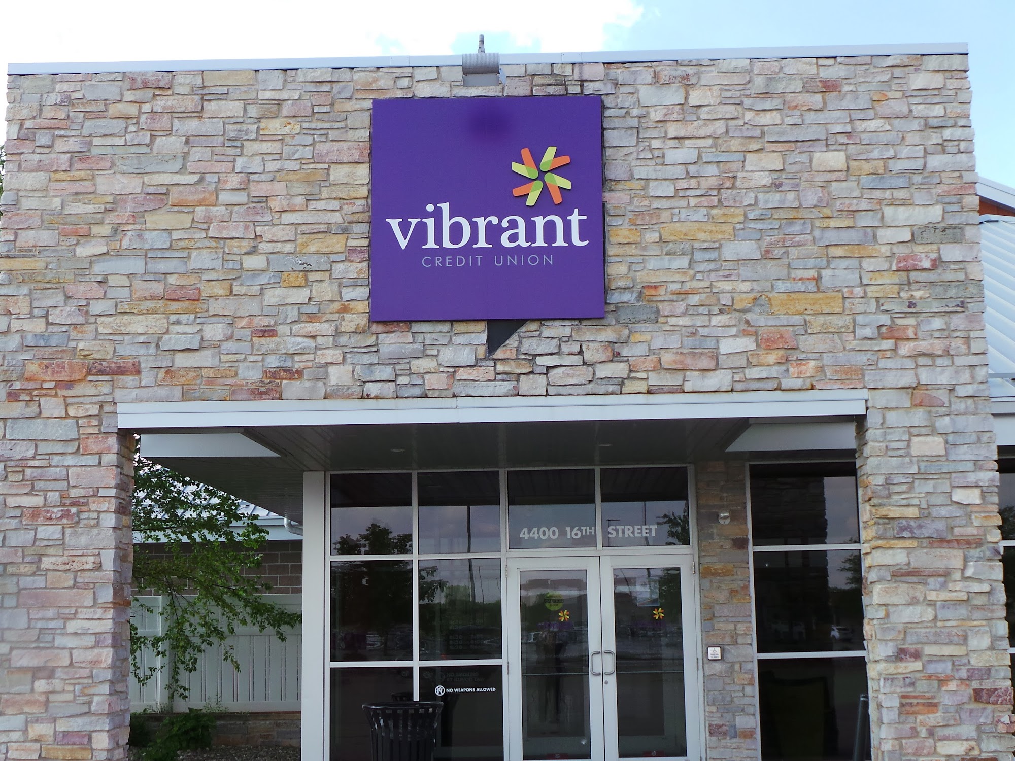 VIBRANT CREDIT UNION Moline IL Hours, Directions, Reviews Loc8NearMe