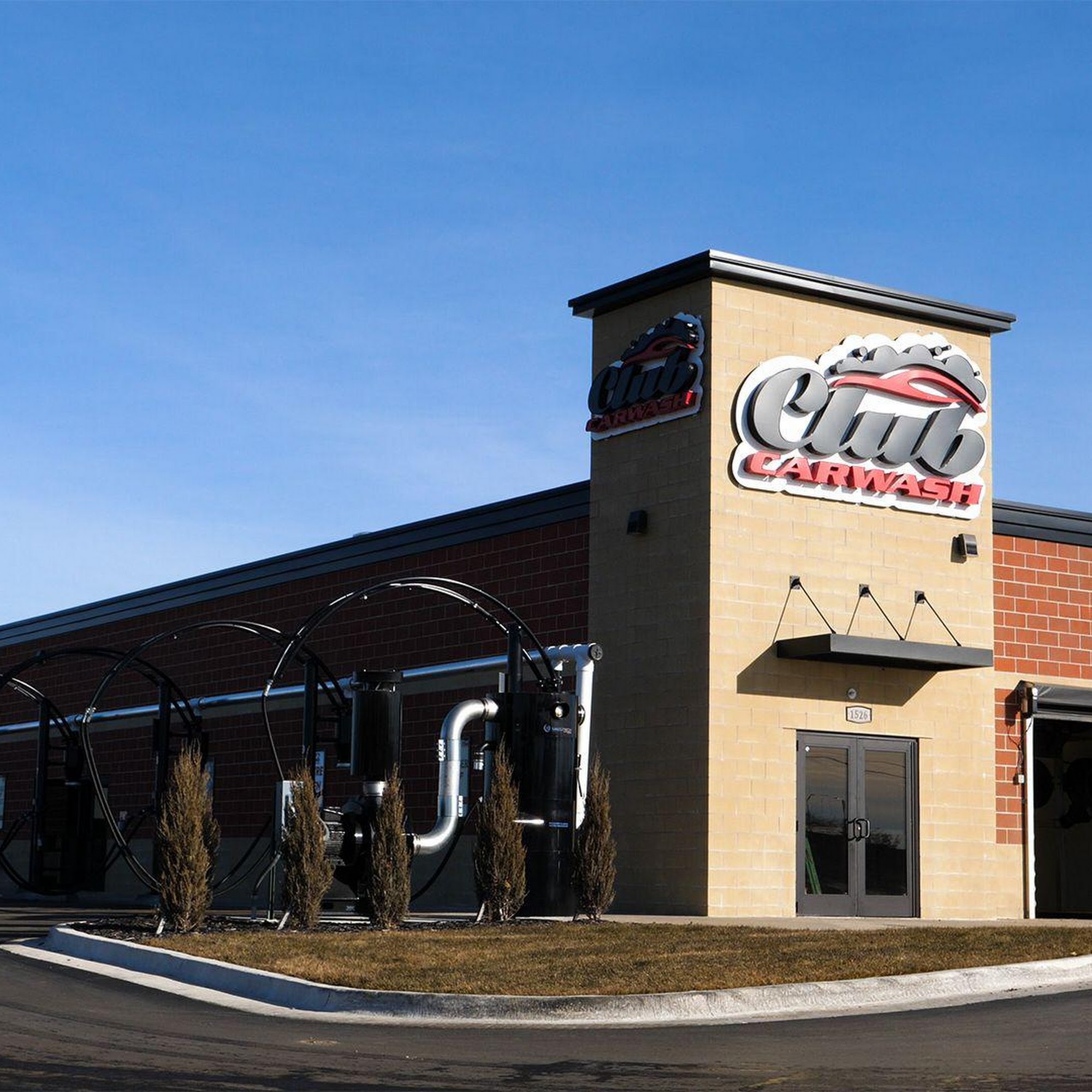 Club Car Wash Moline