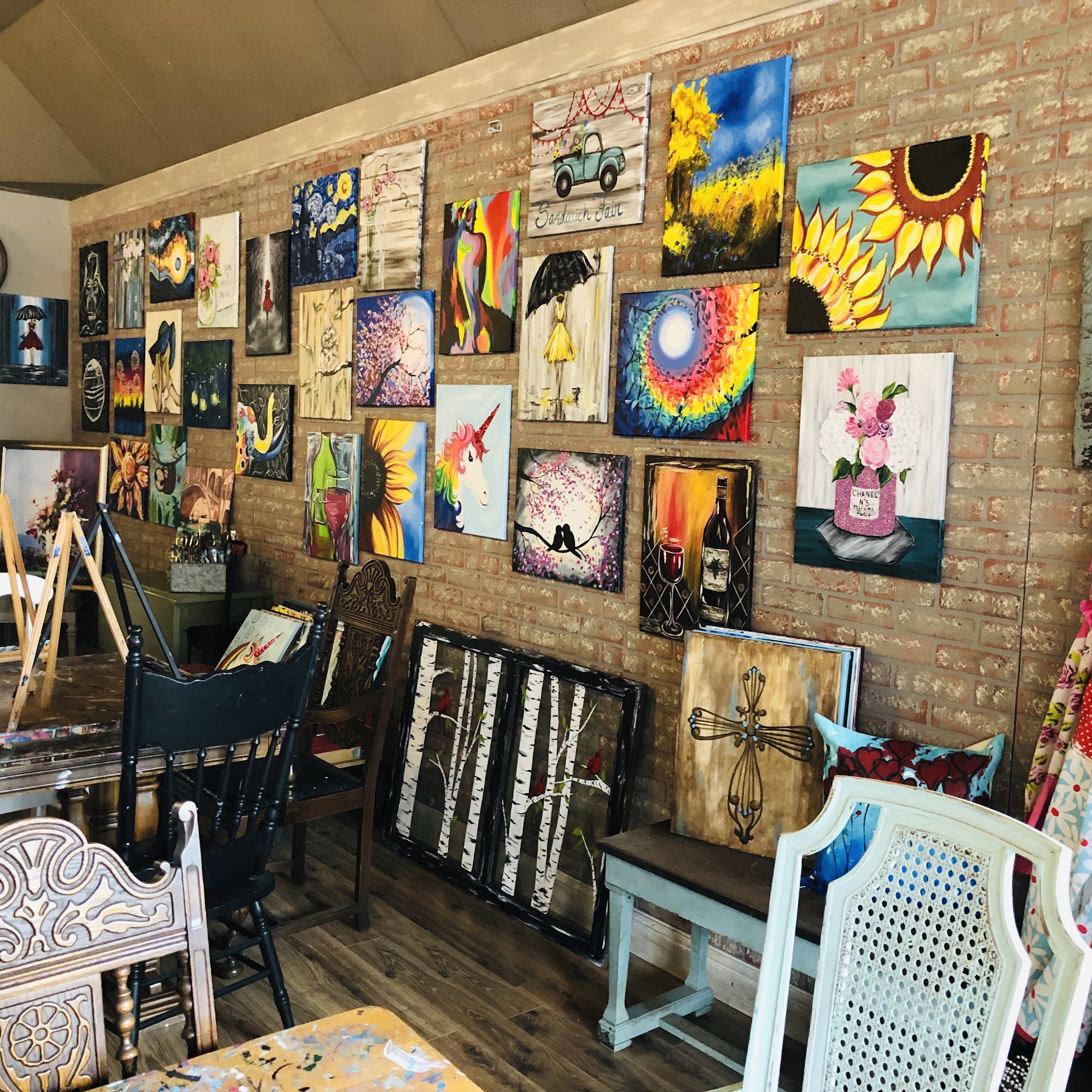 Happy Daisy Art Studio Morris