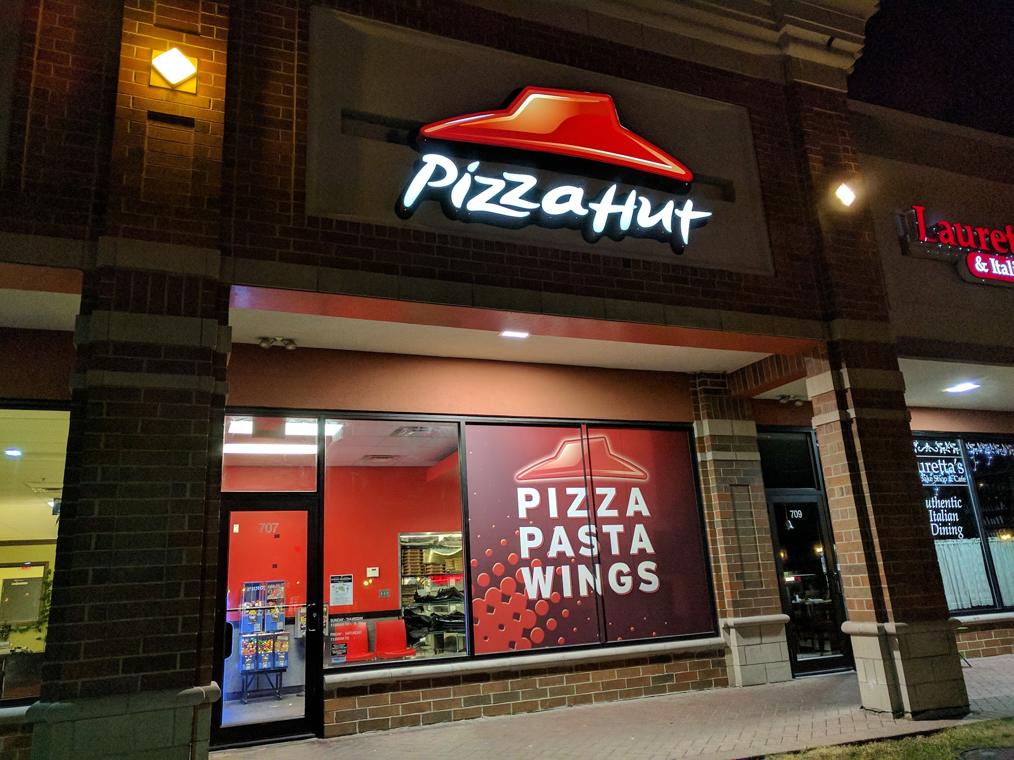 Pizza Hut