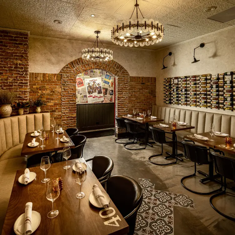 Photo credit: opentable