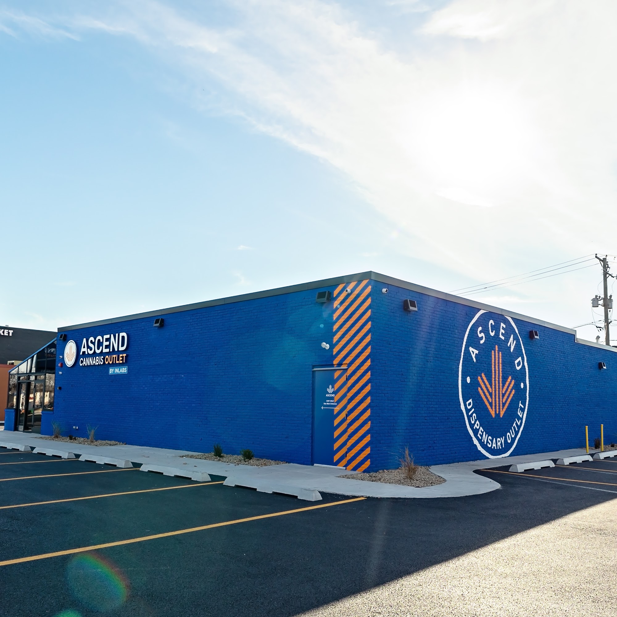 Ascend Cannabis Dispensary - Northlake