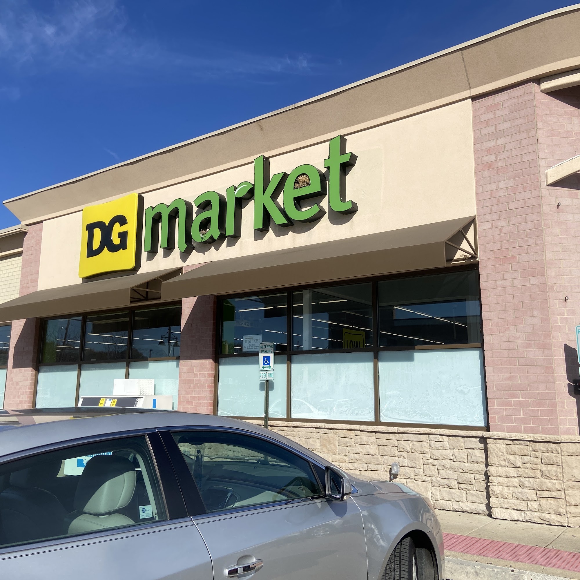 Dollar General Oak Forest