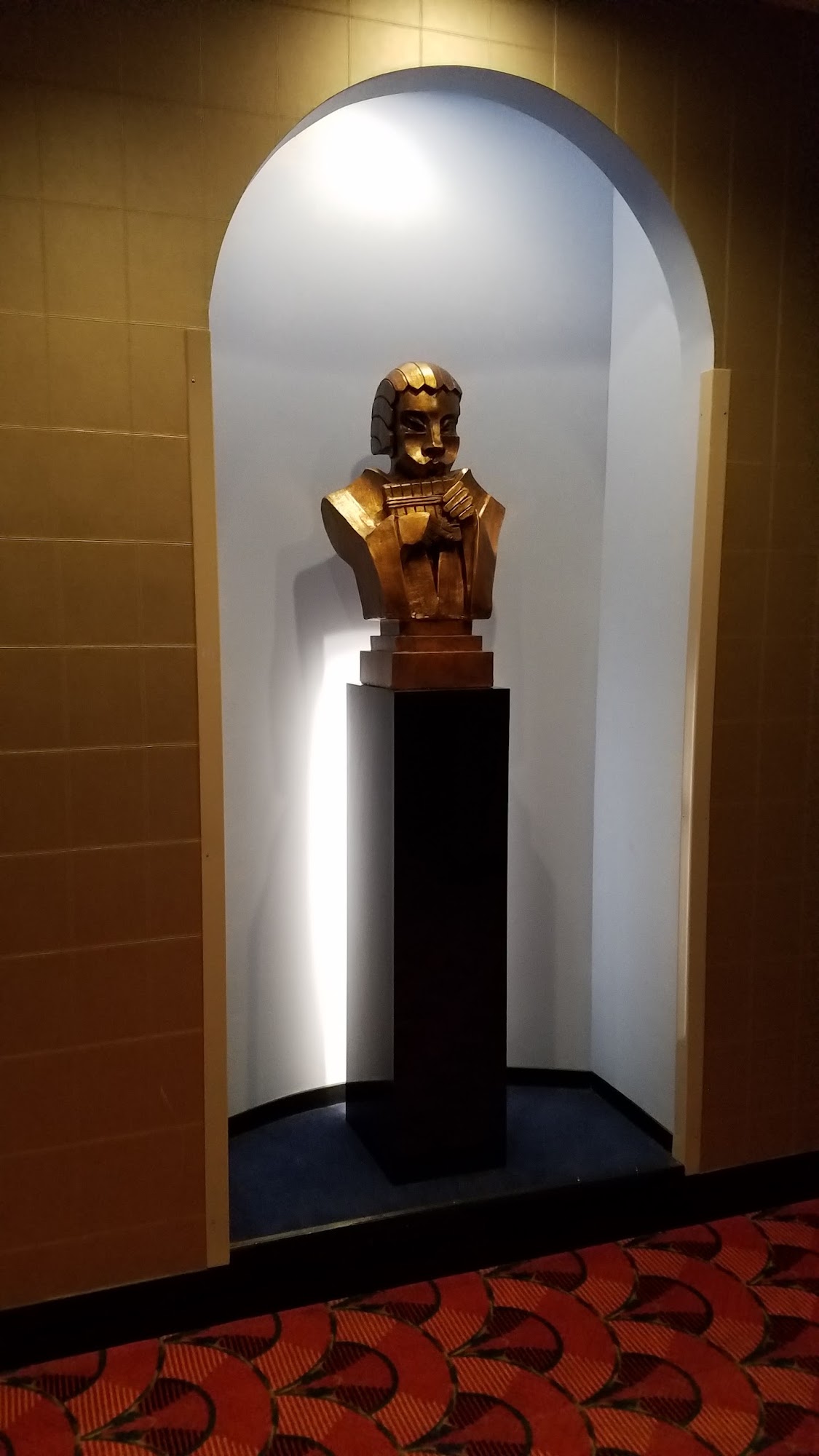CLASSIC CINEMAS LAKE THEATRE - Oak Park IL - Hours, Directions, Reviews ...