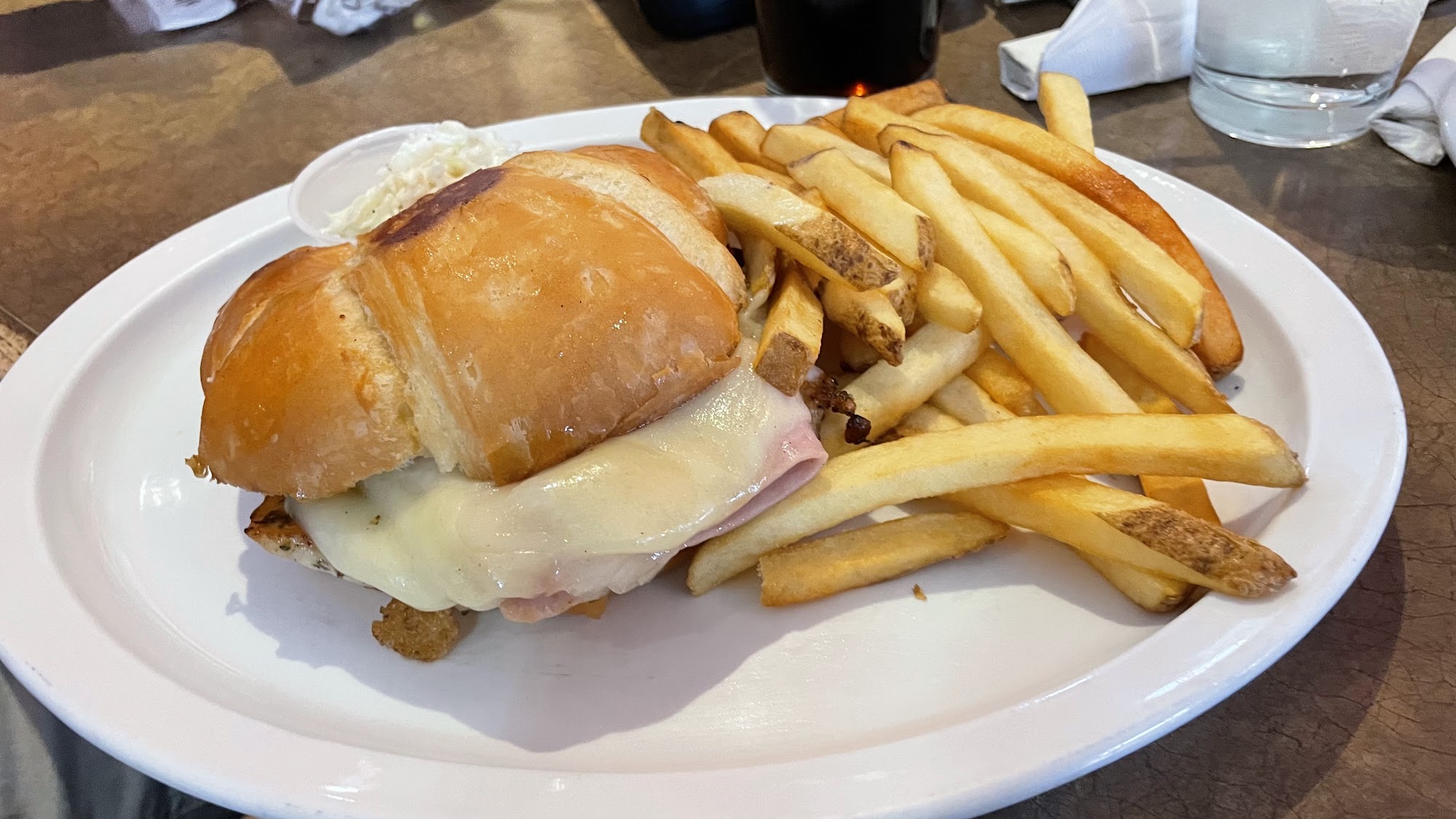 Benny's Place Oswego