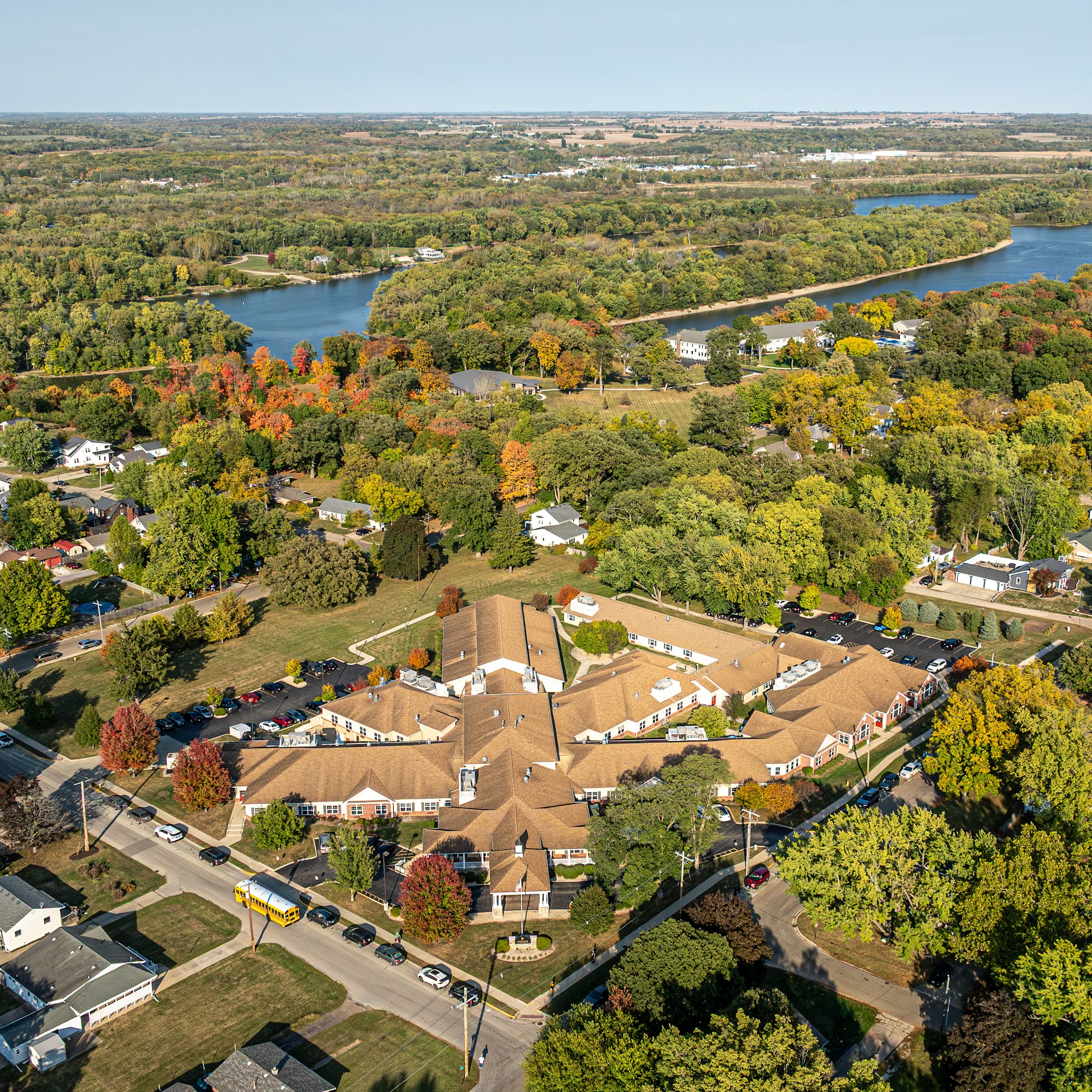 Pavilion of Ottawa 704 E Glover St, Ottawa Illinois 61350